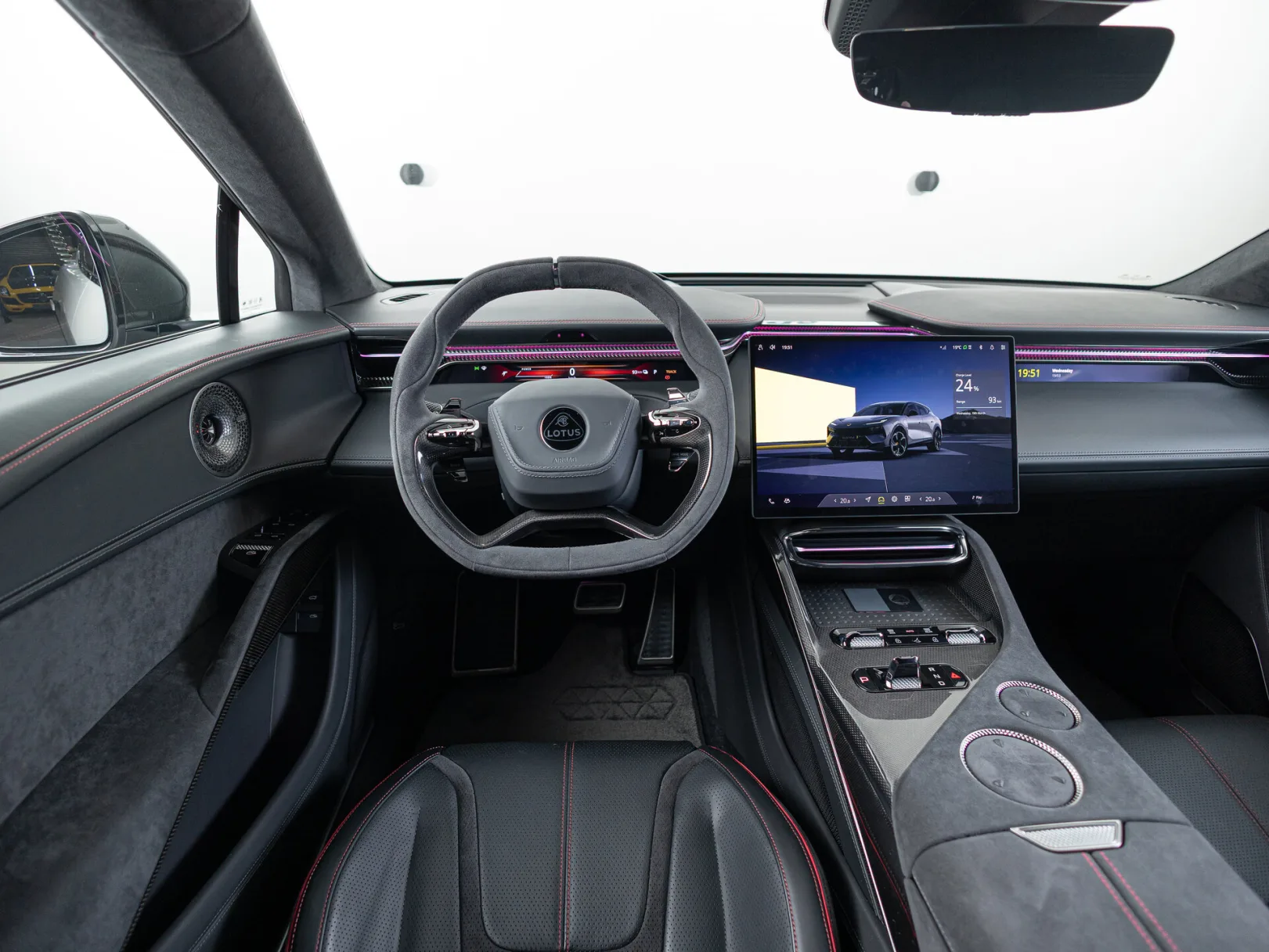 Lotus Eletre R+ I, 2024 — экстерьер, фото 12