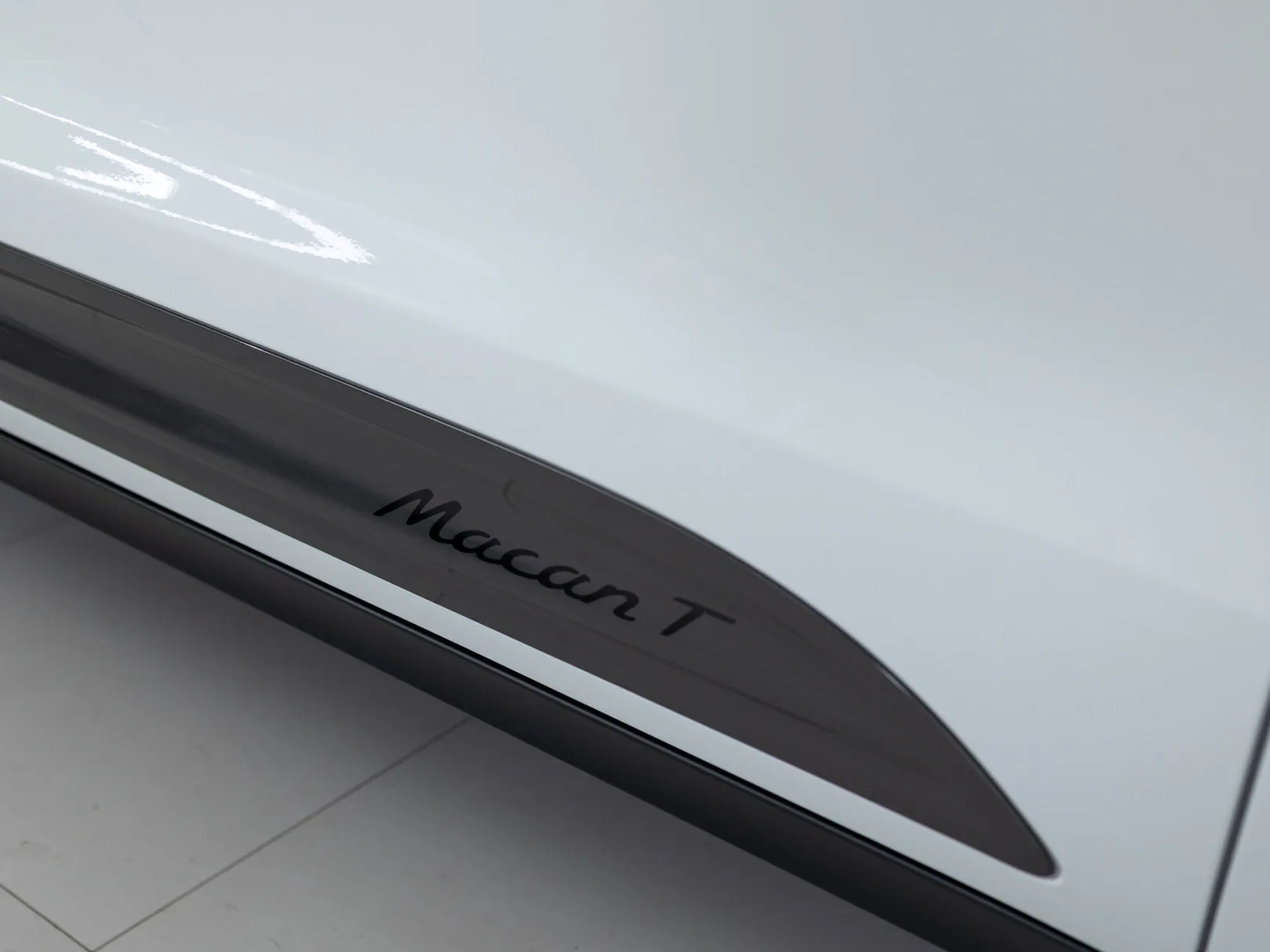 Porsche Macan T I Рестайлинг 2, 2025 — экстерьер, фото 28