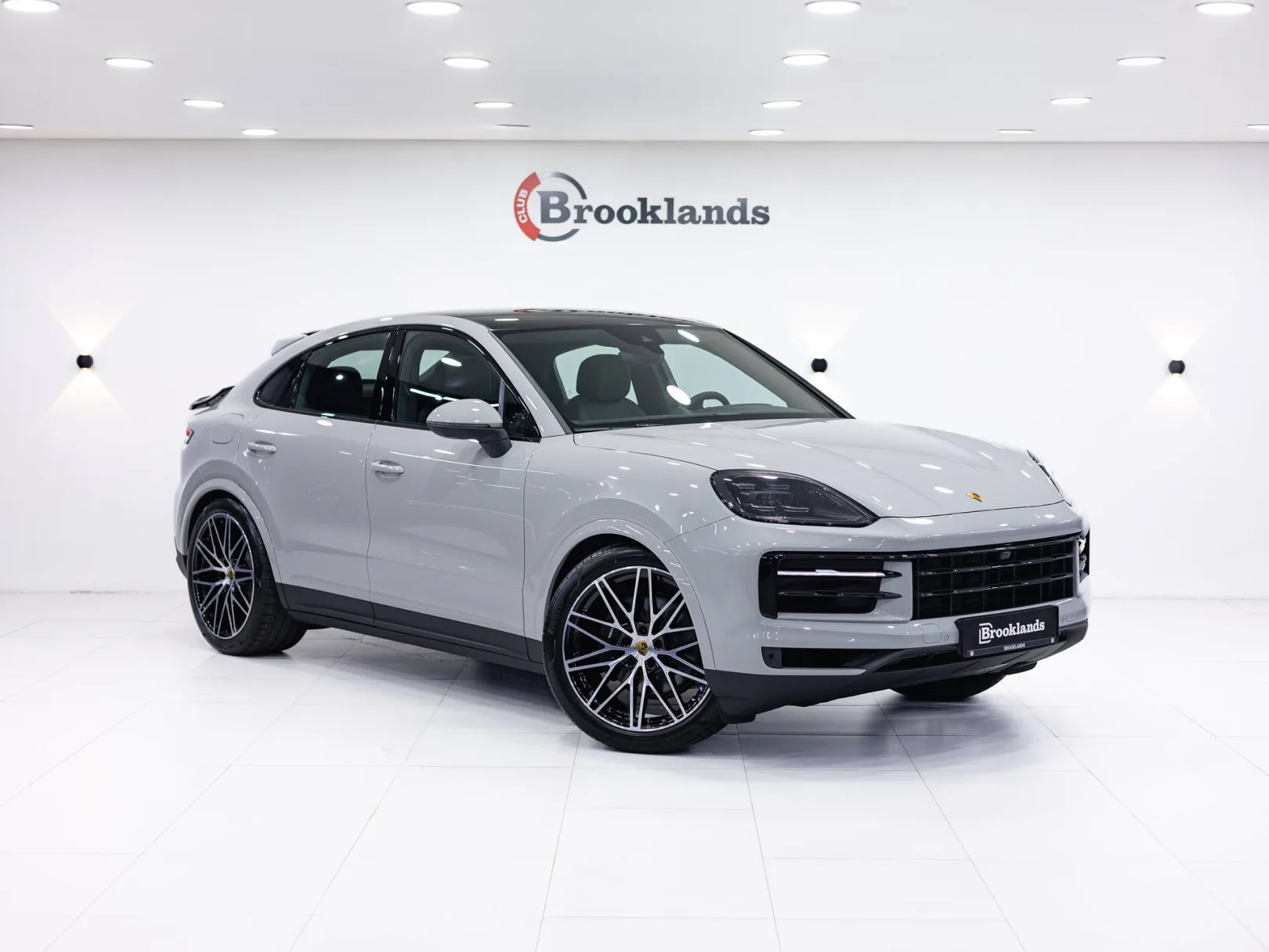Porsche Cayenne Coupé III Рестайлинг, 2024 — экстерьер, фото 3