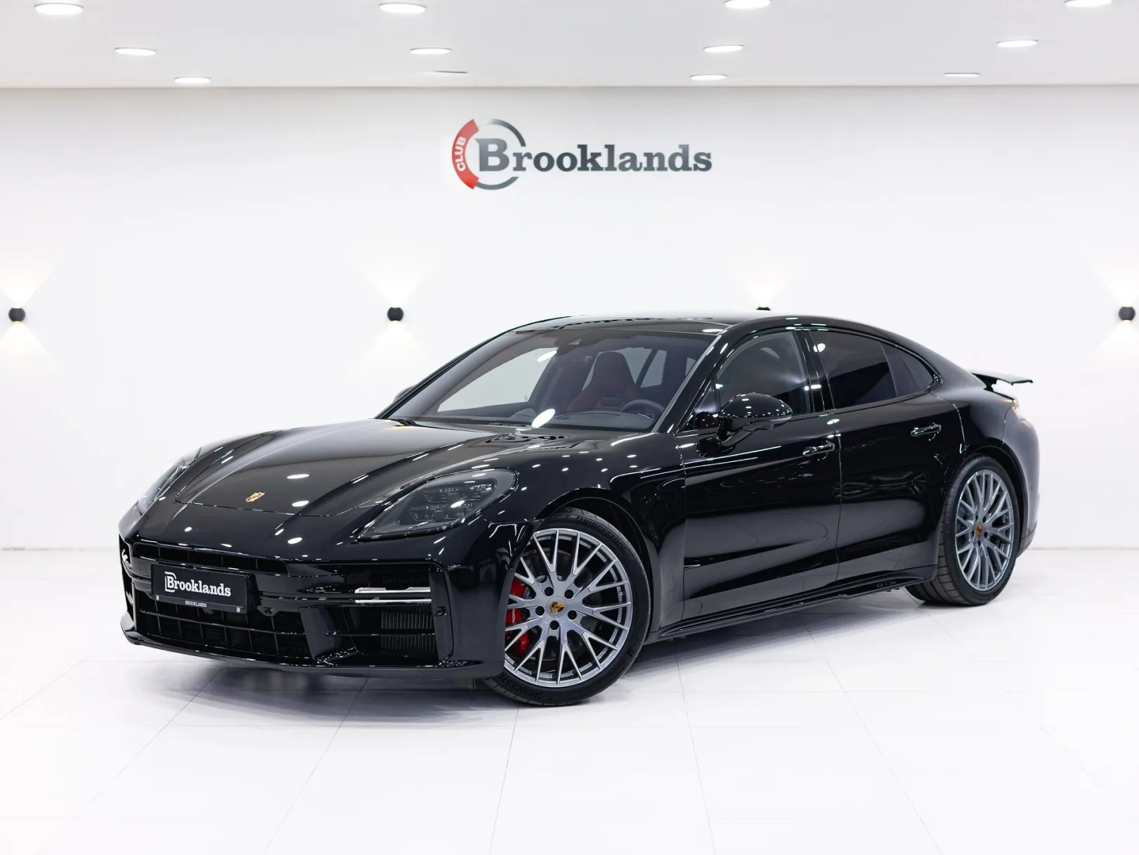Porsche Panamera GTS III, 2024 — экстерьер, фото 1
