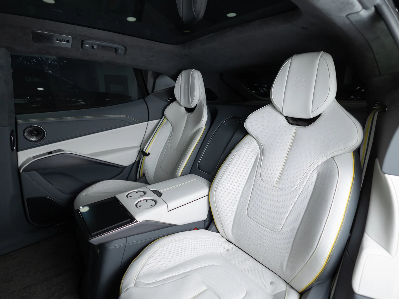 Lotus Eletre R+ I, 2023 — экстерьер, фото 35