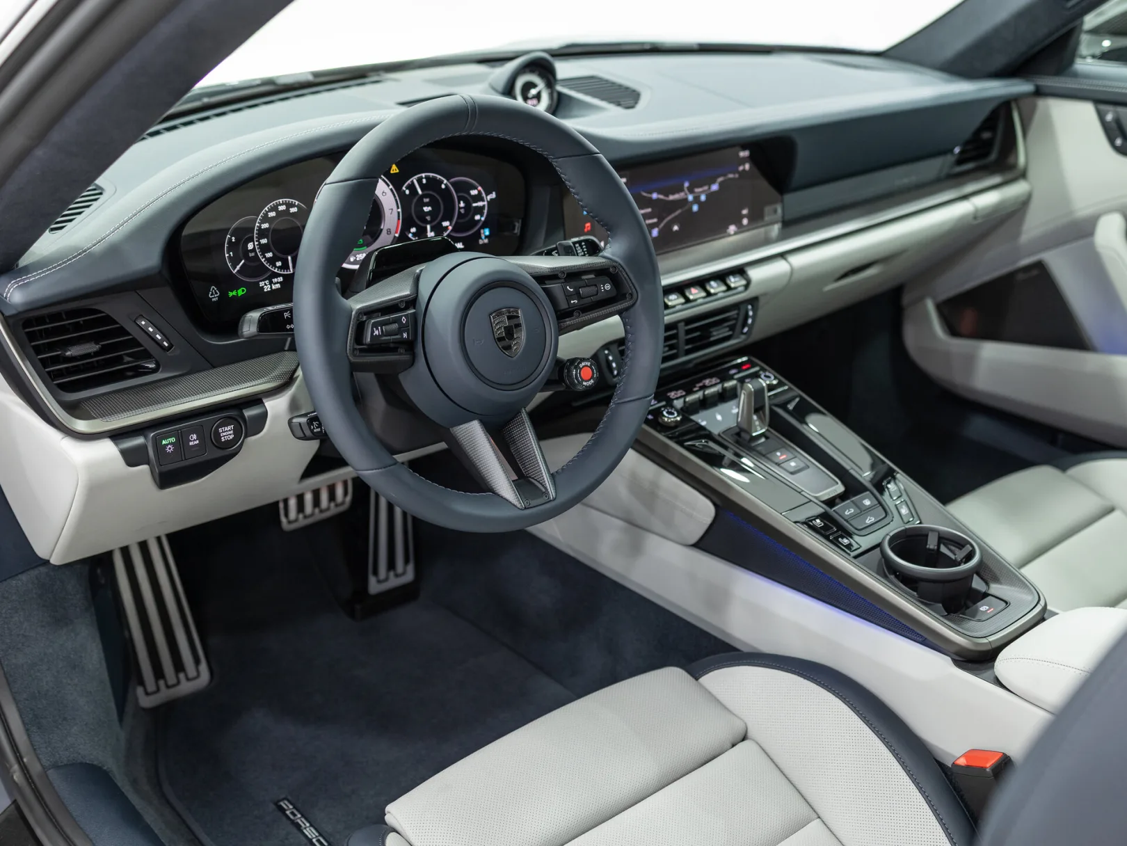 Porsche 911 Turbo S VIII (992) Рестайлинг, 2026 — экстерьер, фото 10