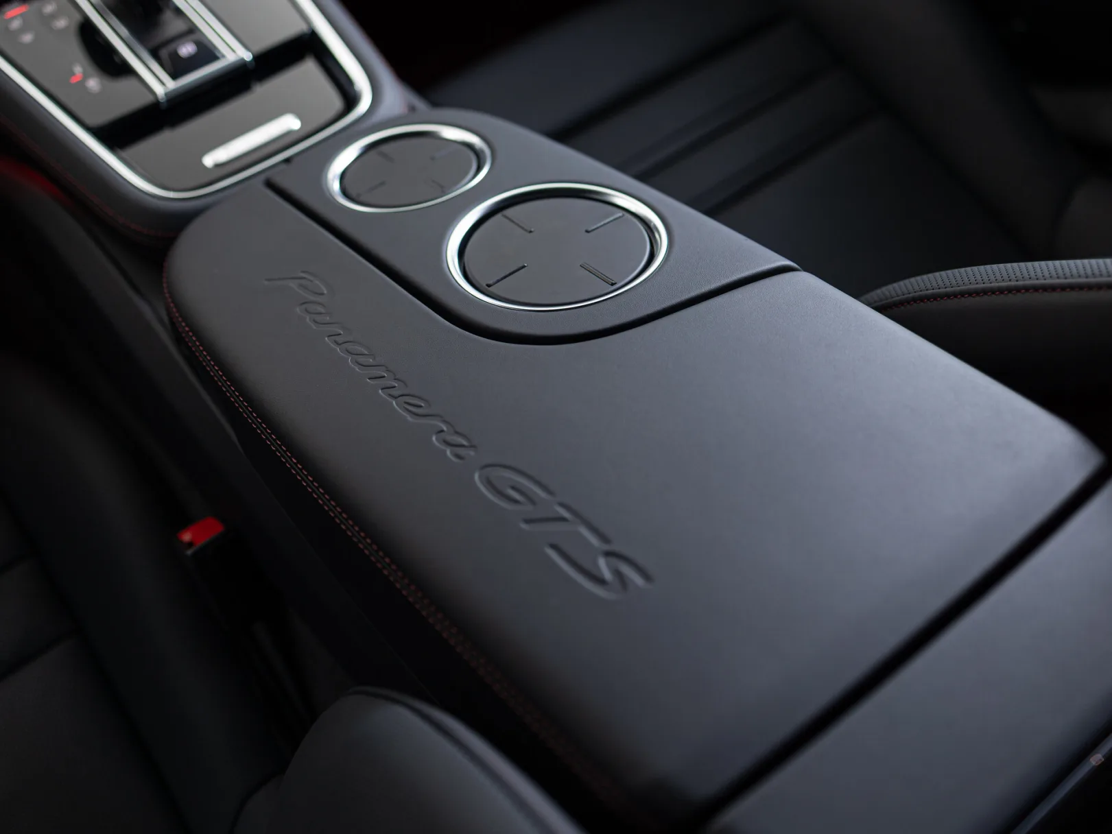 Porsche Panamera GTS II Рестайлинг, 2022 — экстерьер, фото 20