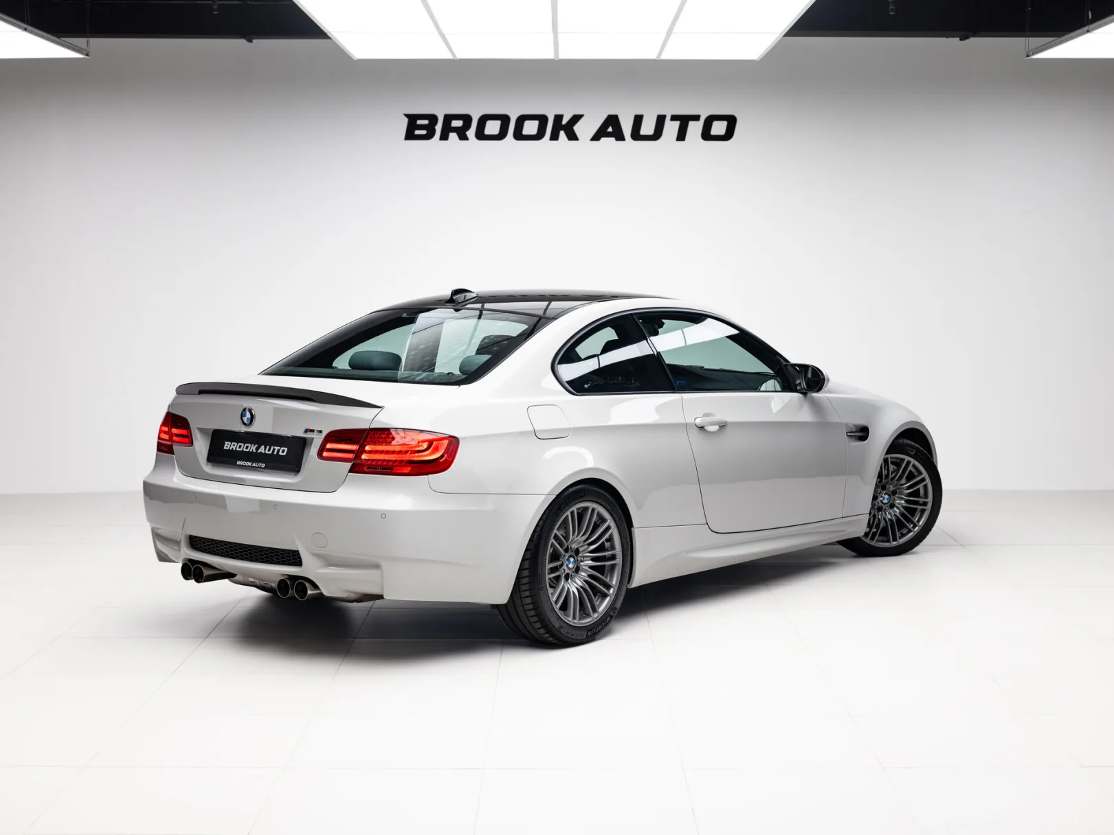 BMW M3 IV (E90), 2013 — экстерьер, фото 4