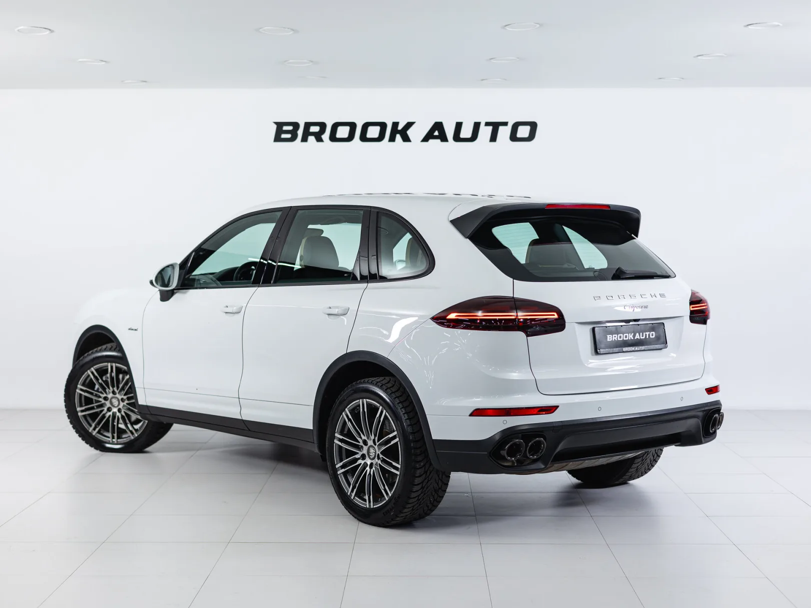Porsche Cayenne II Рестайлинг (958), 2016 — экстерьер, фото 6