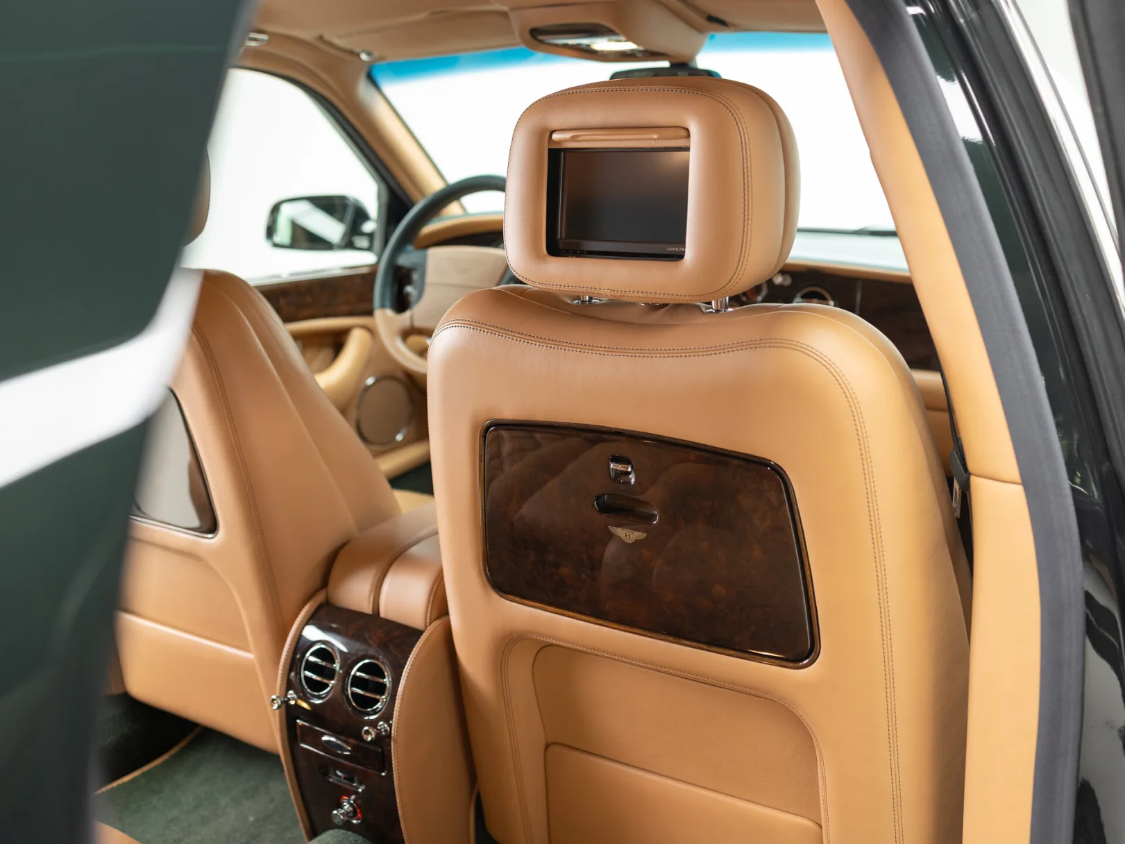 Bentley Arnage I Рестайлинг, 2006 — экстерьер, фото 27