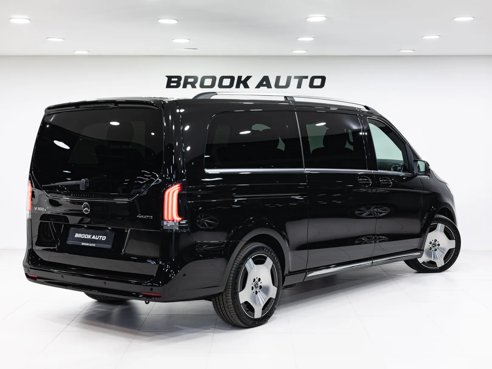 Mercedes-Benz V-Класс Exclusive III (W447) Рестайлинг 2, 2026 — экстерьер, фото 6