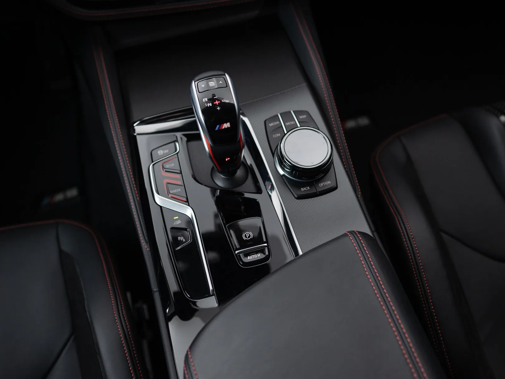 BMW M5 CS VI (F90) Рестайлинг, 2021 — экстерьер, фото 20