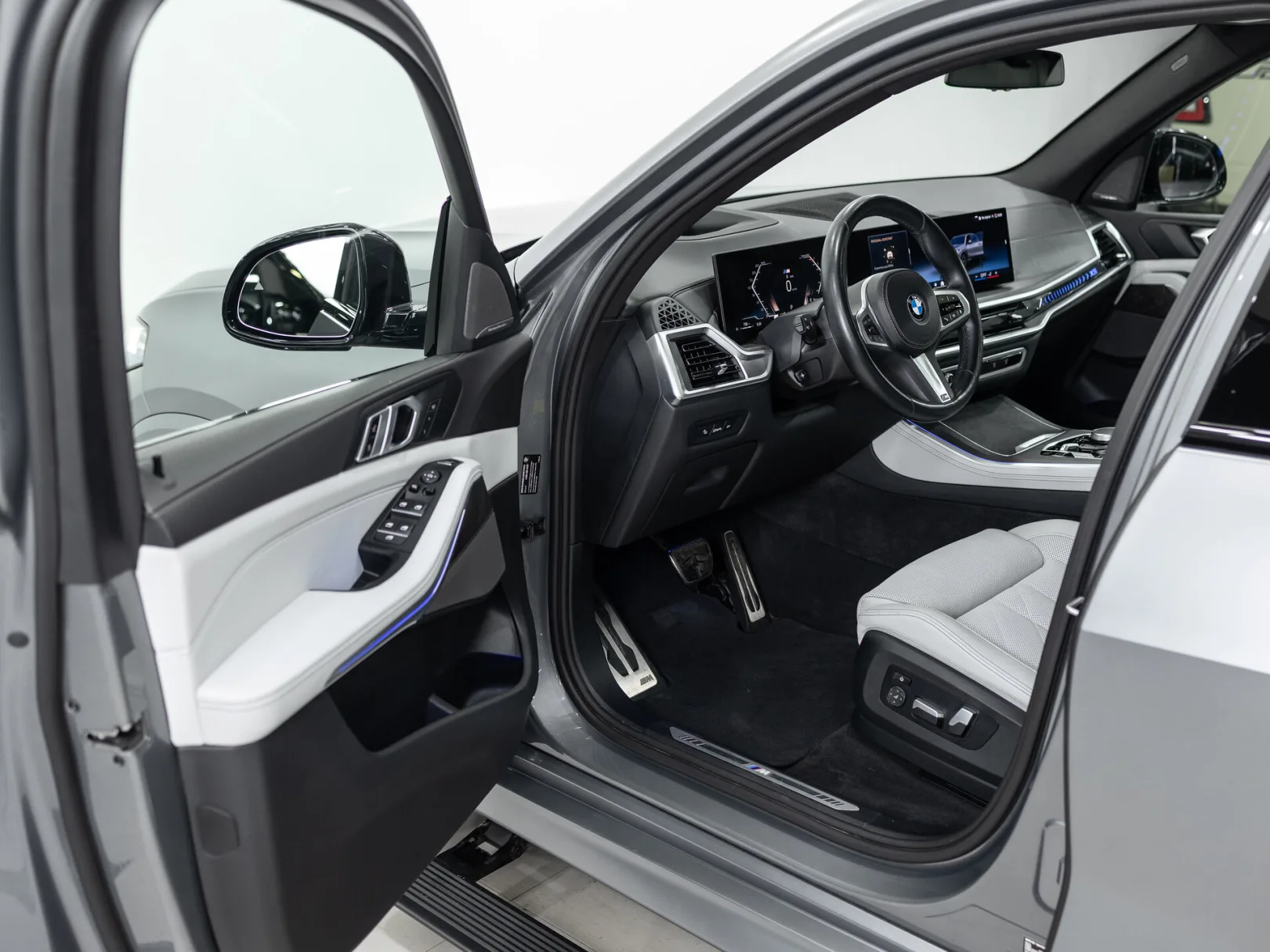 BMW X5 xDrive40i IV (G05/G18) Рестайлинг, 2023 — экстерьер, фото 7