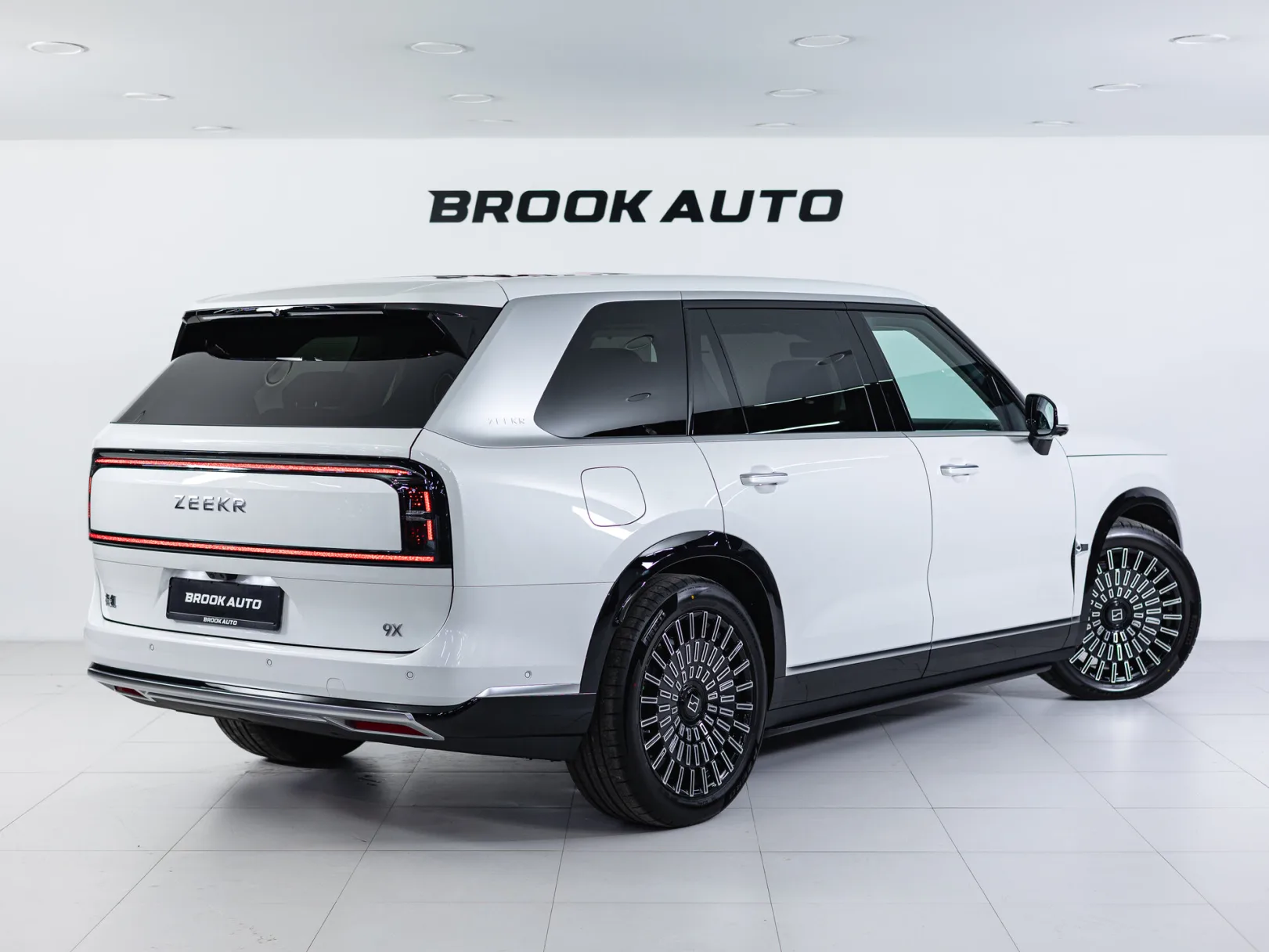 Zeekr 9X Ultra (6 seats) I, 2025 — экстерьер, фото 4