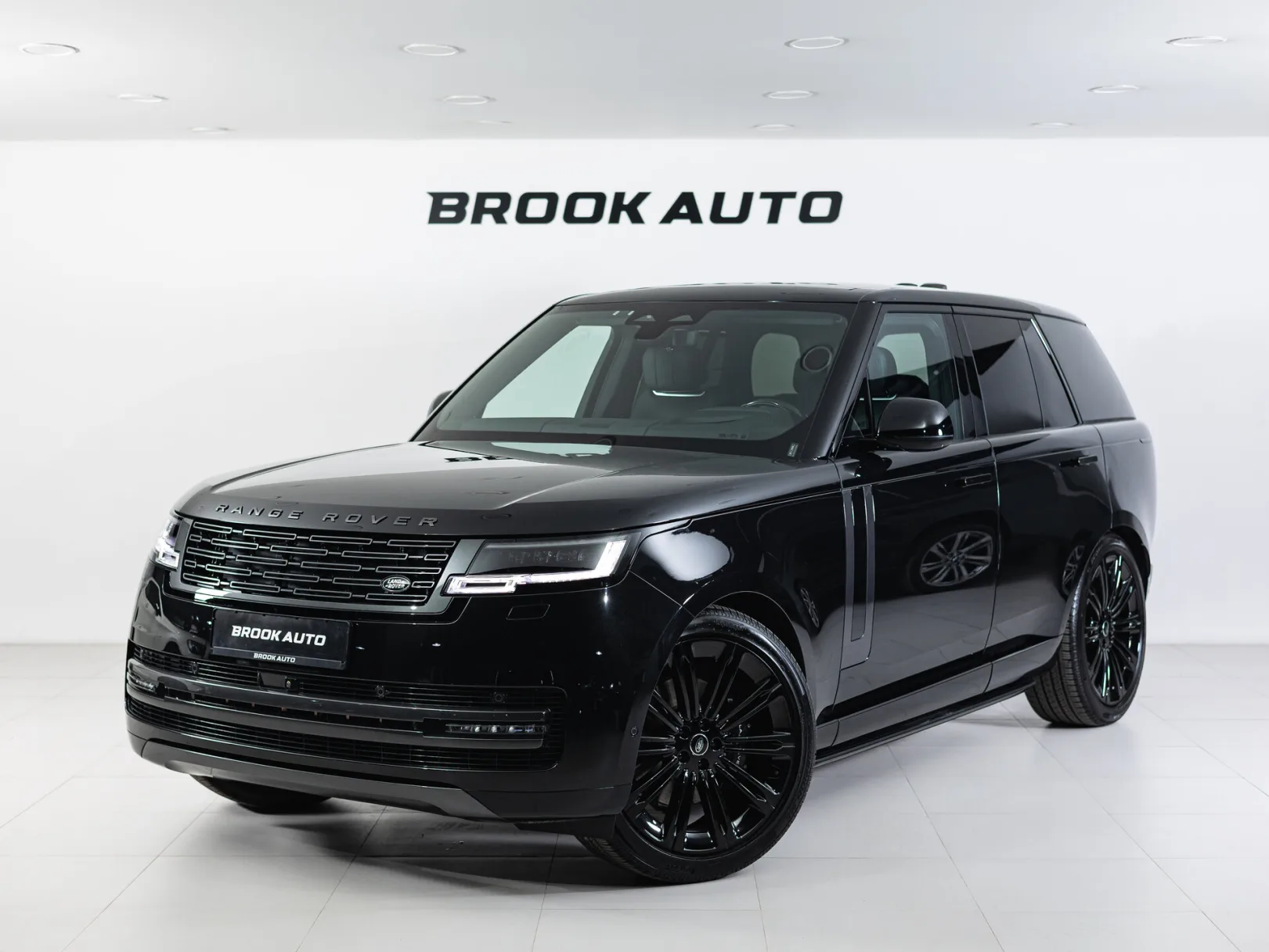 Land Rover Range Rover SE (USA) V, 2025 — экстерьер, фото 1