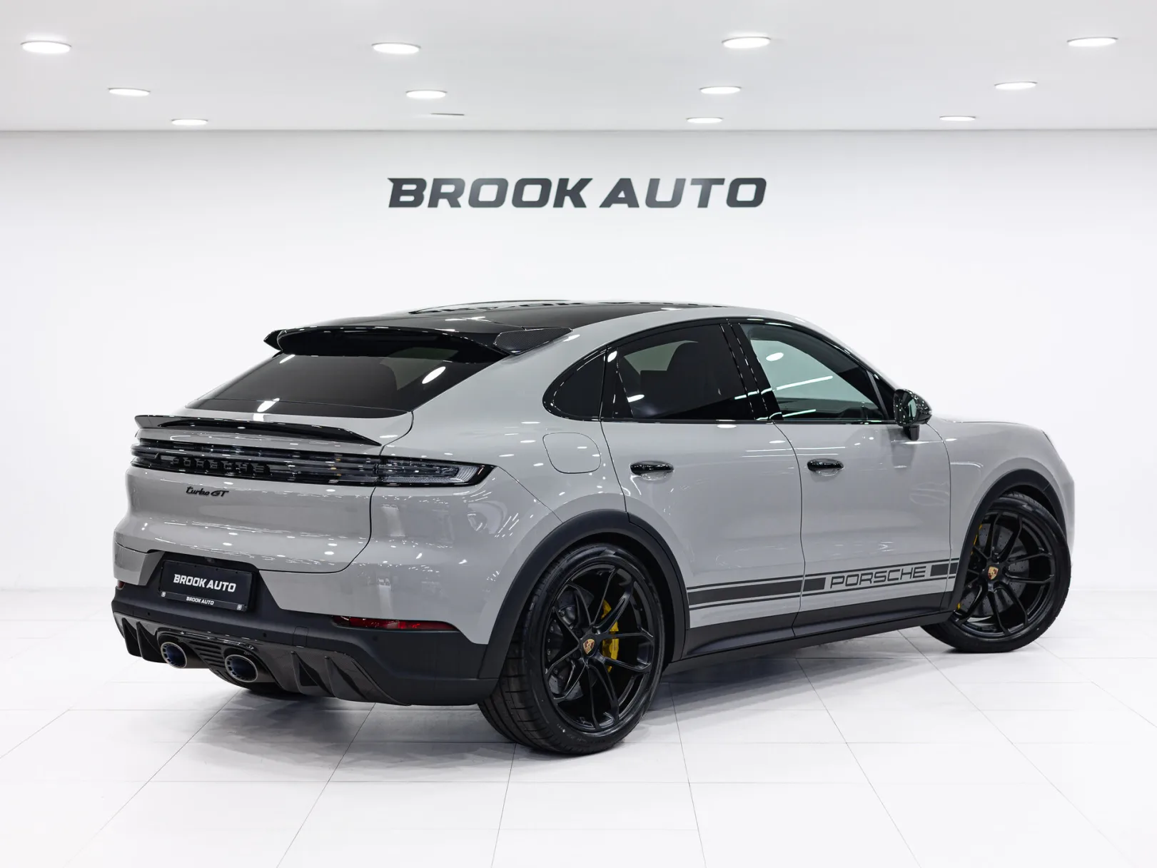 Porsche Cayenne Turbo GT III Рестайлинг, 2025 — экстерьер, фото 4