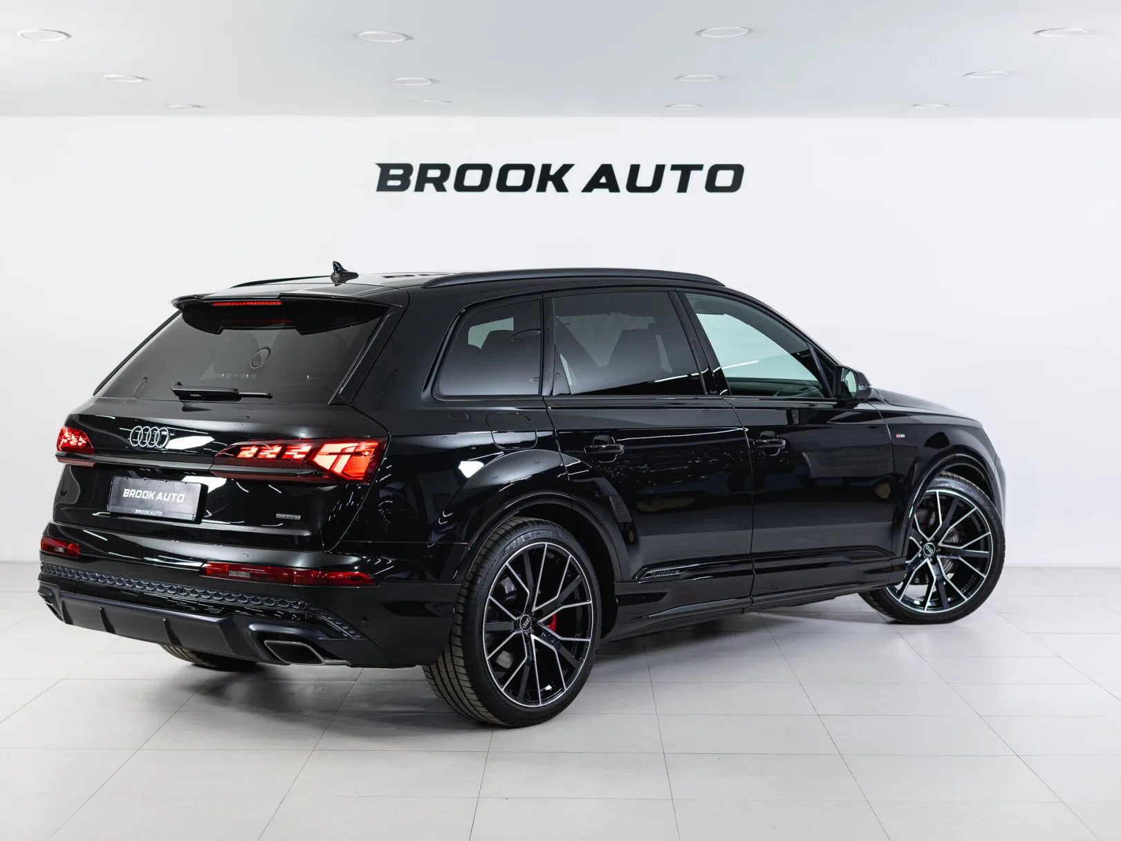 Audi Q7 50 TDI quattro tiptronic II (4M) Рестайлинг 2, 2025 — экстерьер, фото 6