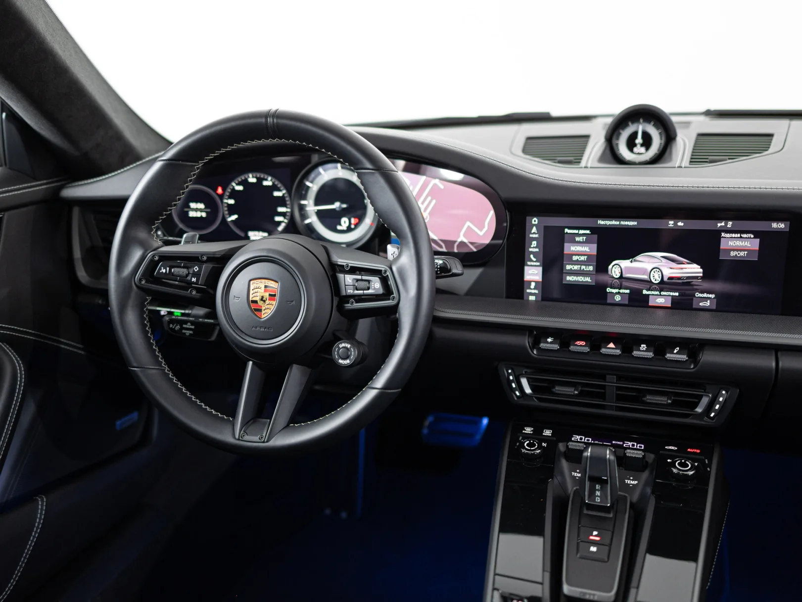Porsche 911 Carrera 4S VIII (992), 2021 — экстерьер, фото 20