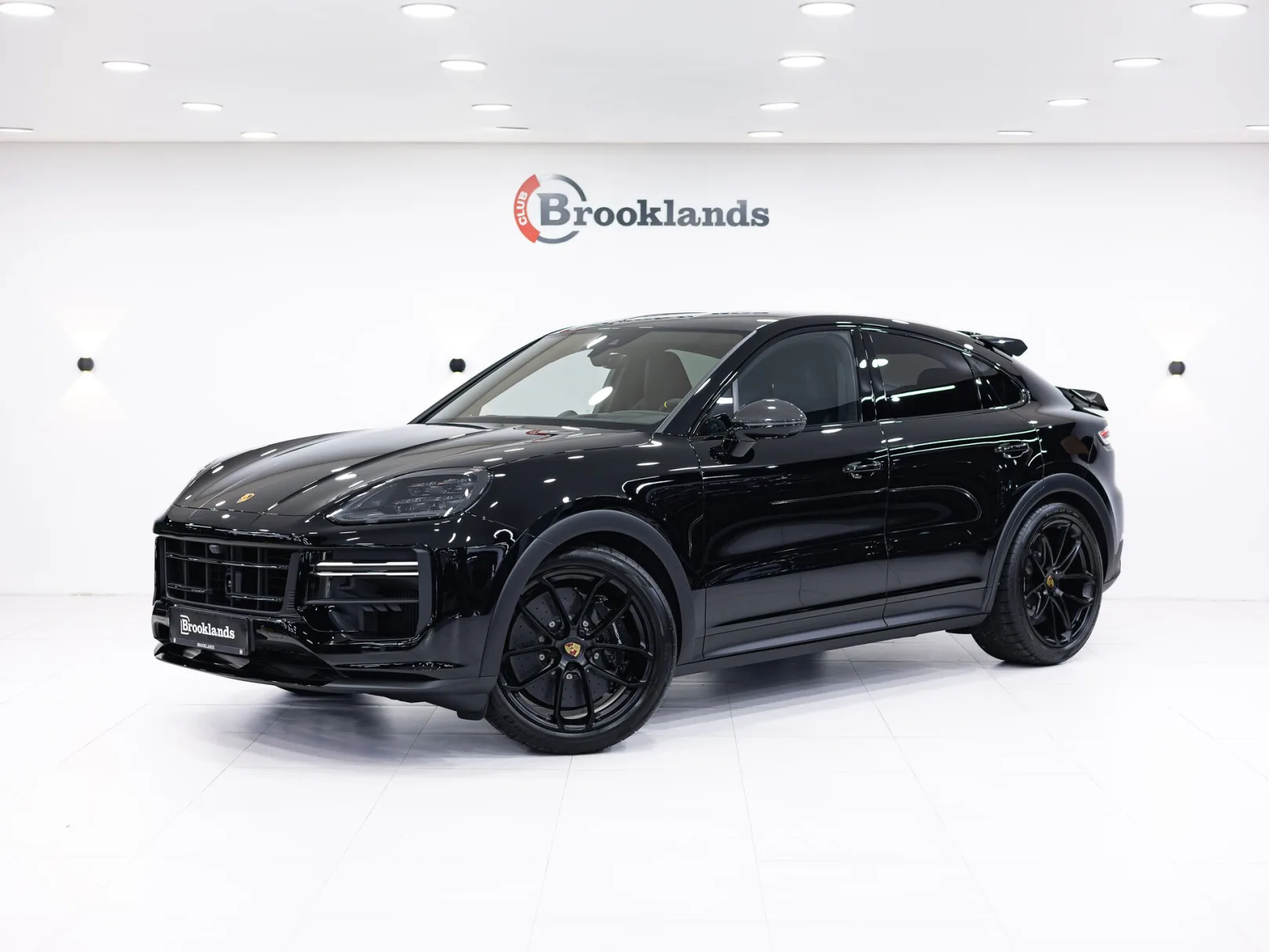 Porsche Cayenne III Рестайлинг, 2024 — экстерьер, фото 1