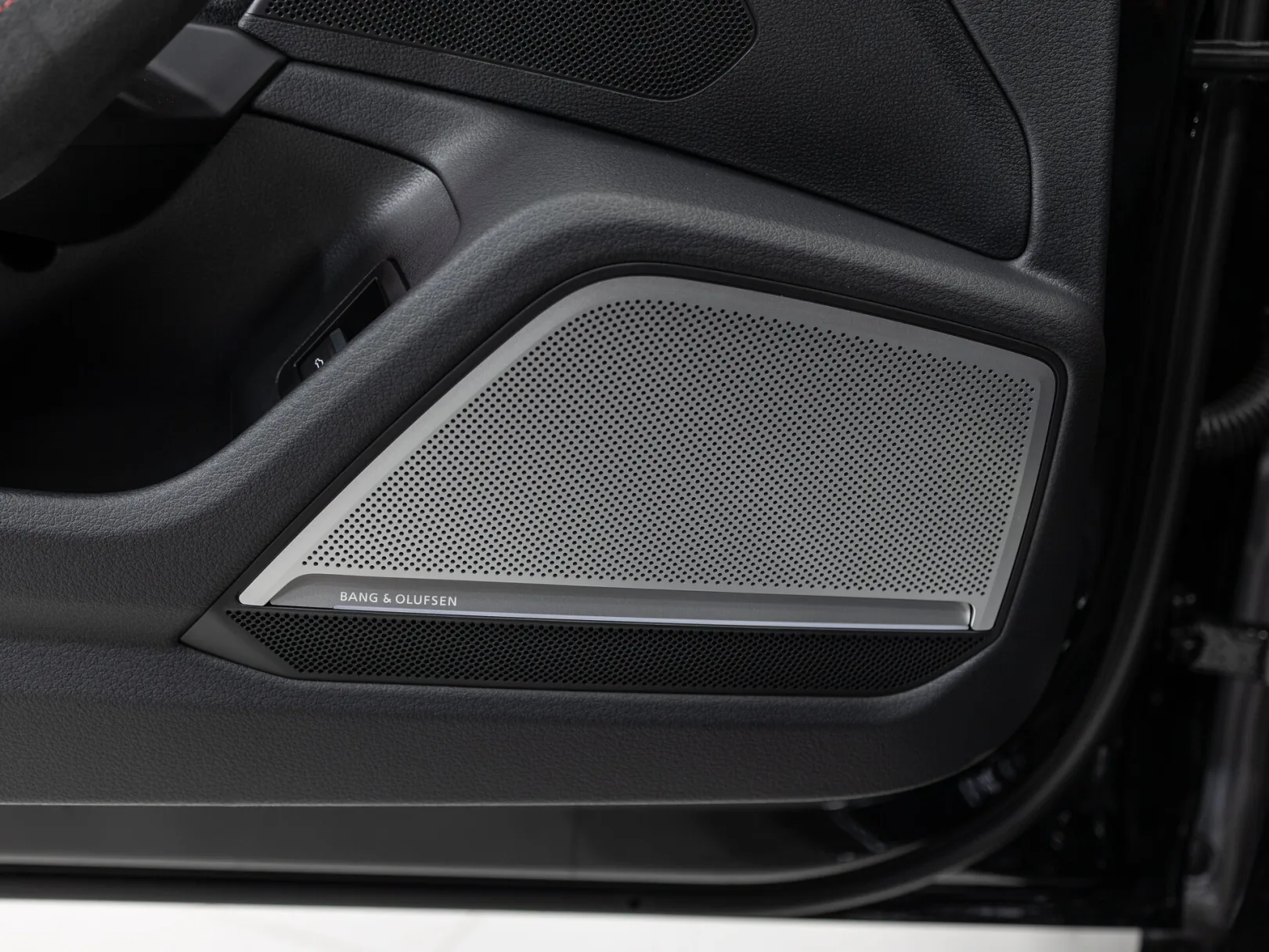 Audi RS 6 RS6 Avant performance IV (C8), 2025 — экстерьер, фото 9