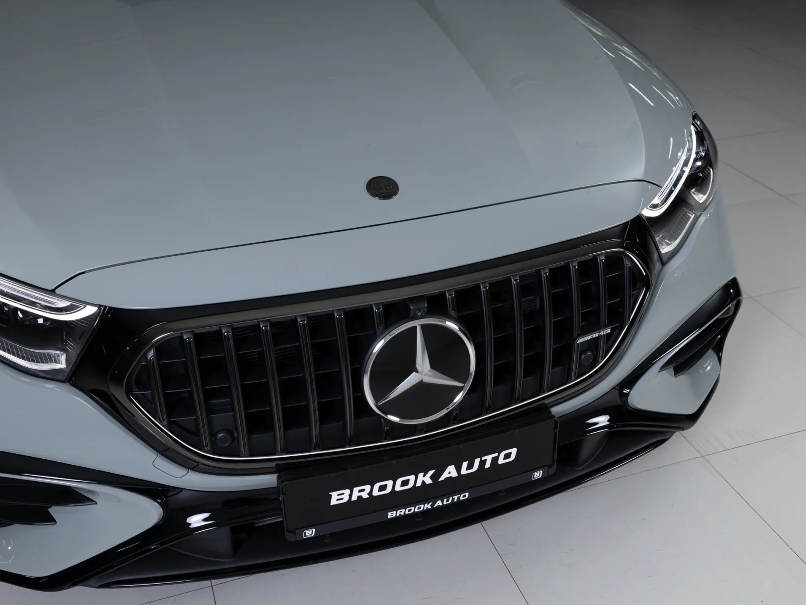 Mercedes-Benz E-Класс AMG E 53 4MATIC+ VI (W214), 2025 — экстерьер, фото 37