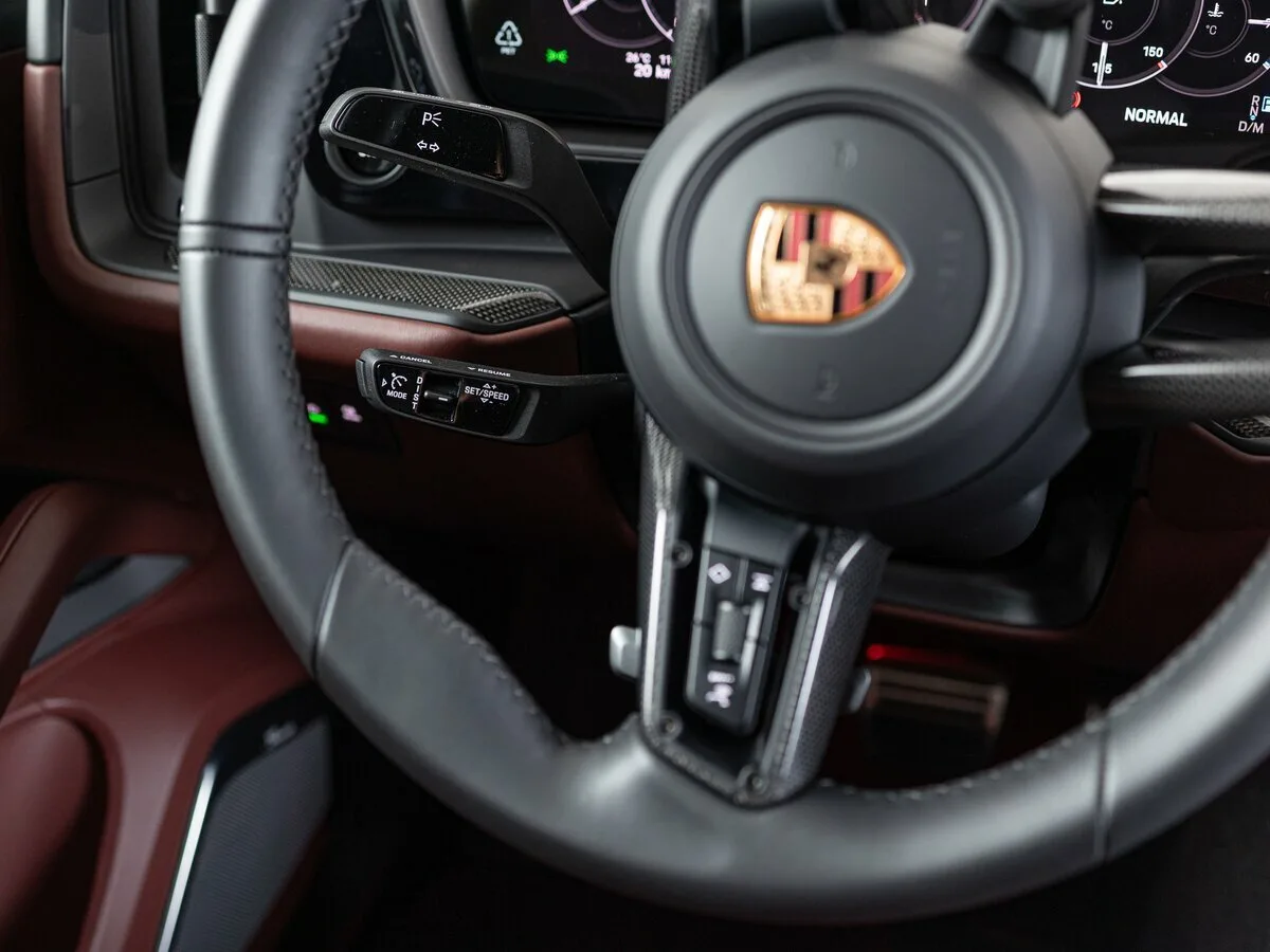 Porsche Cayenne GTS III Рестайлинг, 2026 — экстерьер, фото 18