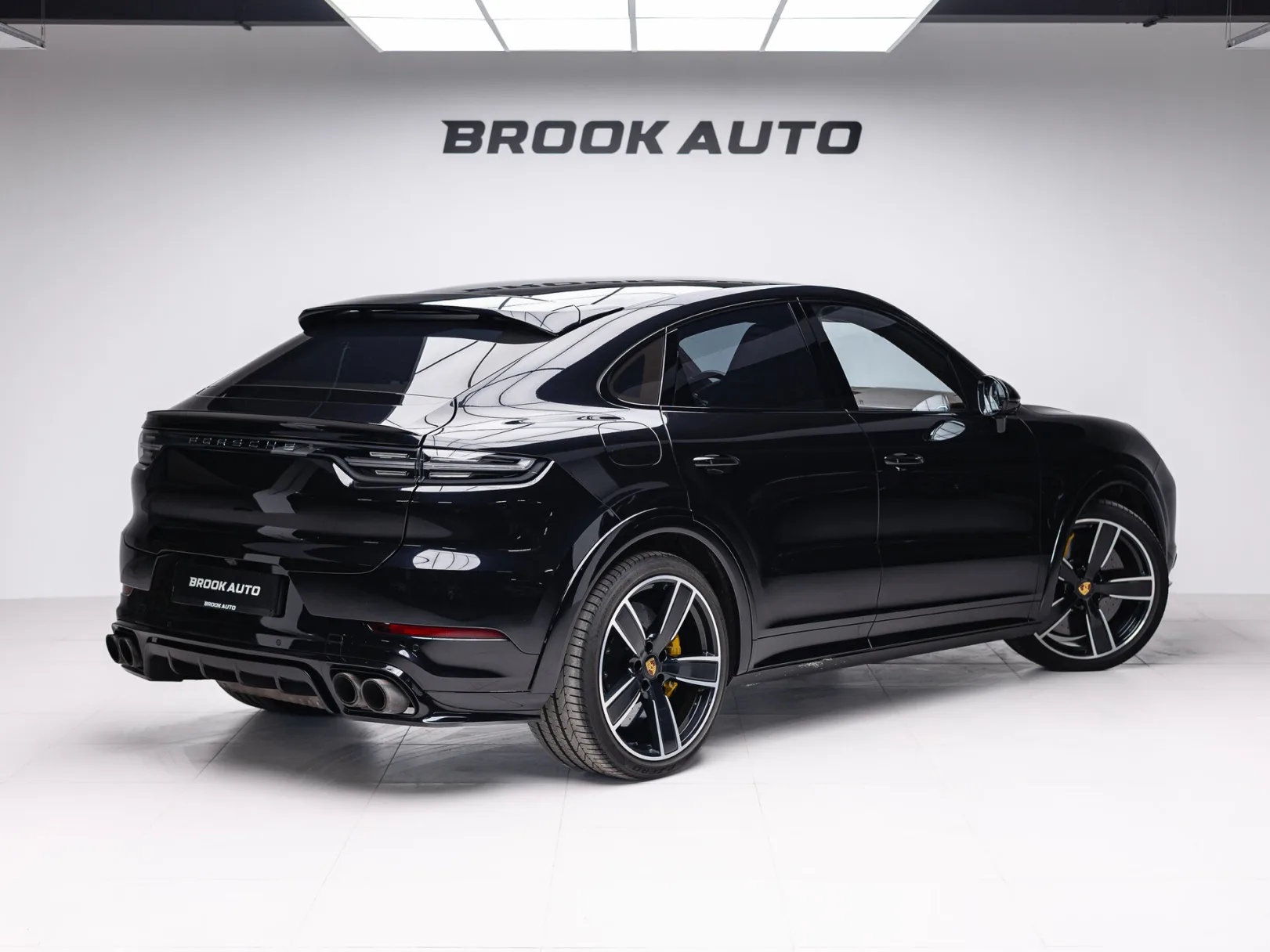 Porsche Cayenne Turbo Coupé III, 2019 — экстерьер, фото 4
