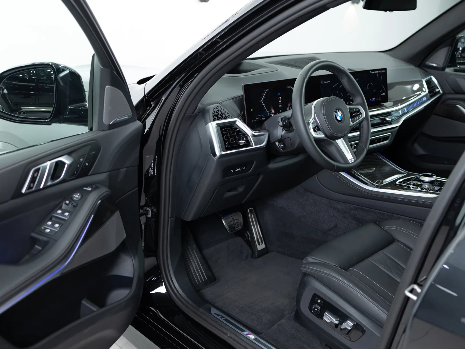 BMW X5 IV (G05/G18) Рестайлинг, 2024 — экстерьер, фото 7