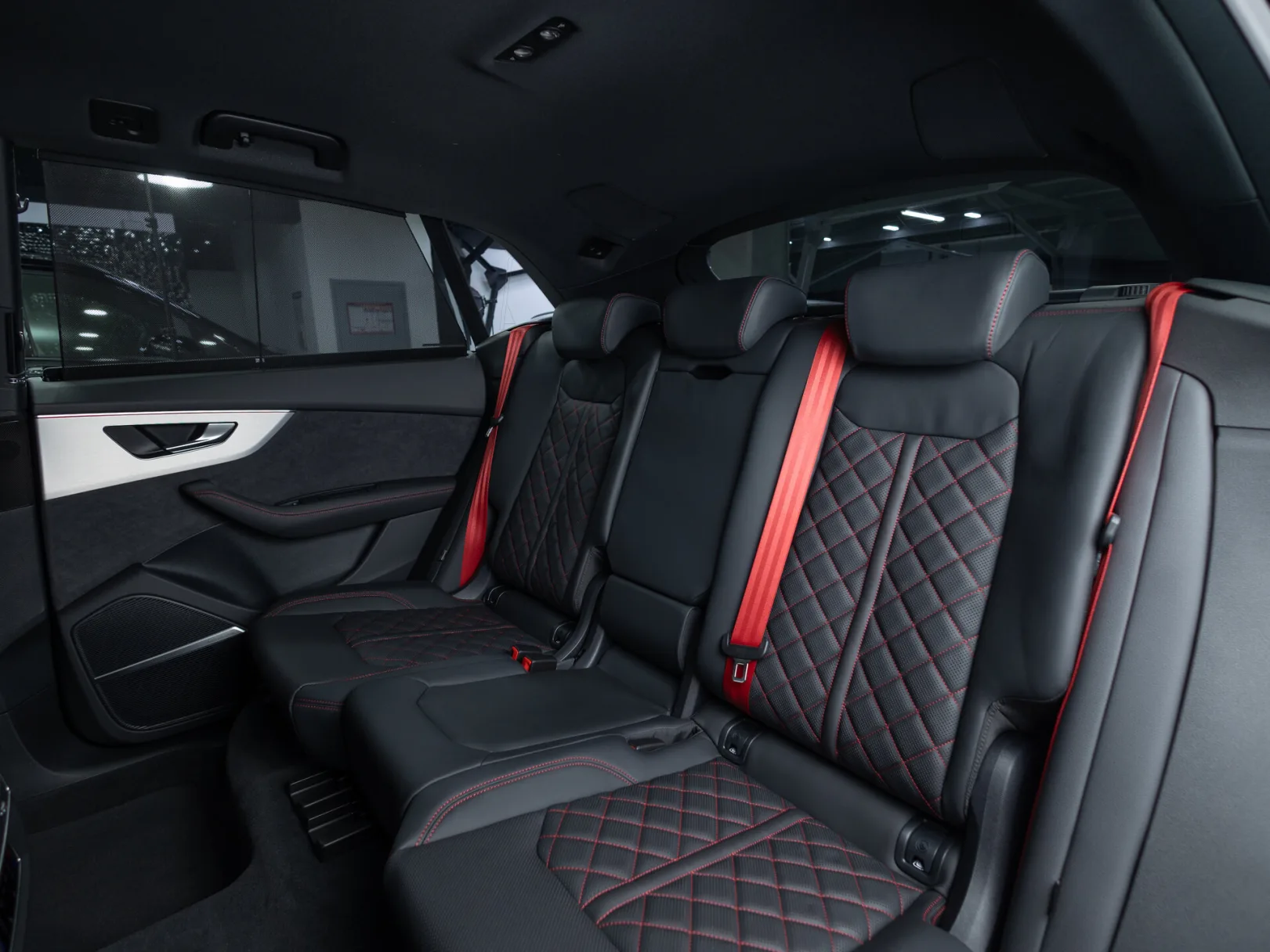 Audi Q8 55 TFSI I (4M) Рестайлинг, 2024 — экстерьер, фото 25