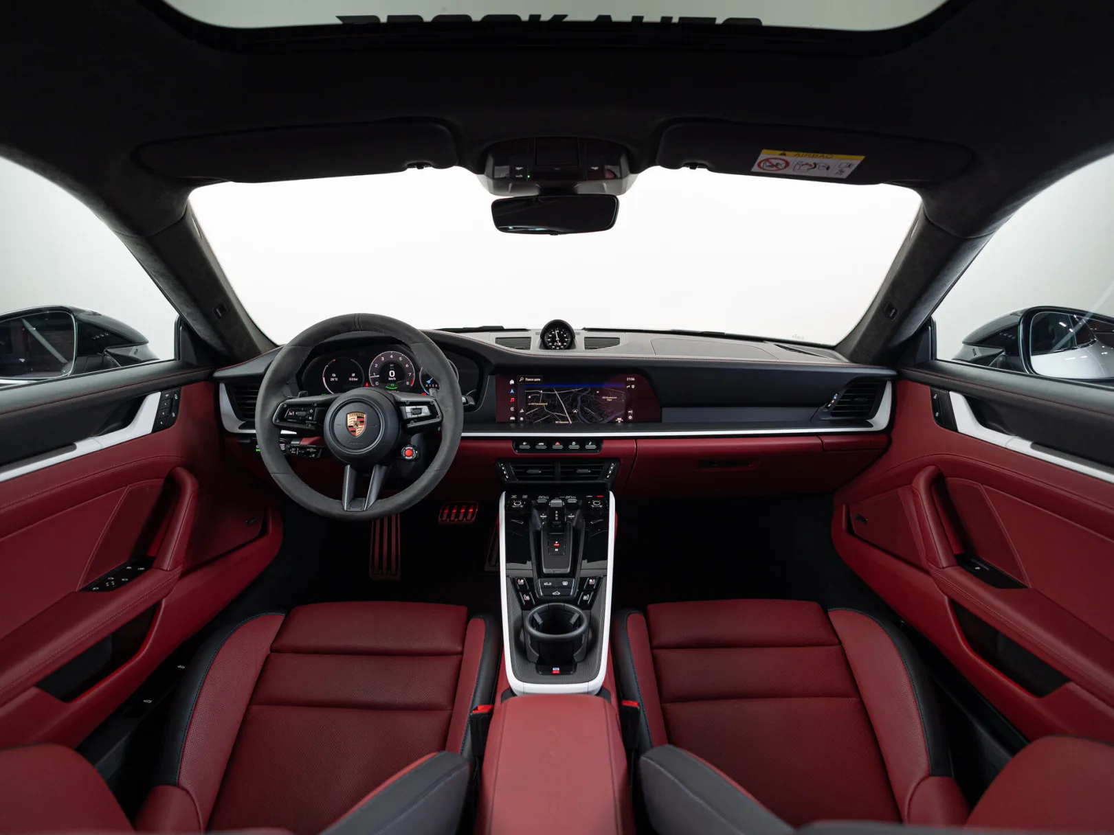 Porsche 911 Carrera 4 GTS VIII (992) Рестайлинг, 2025 — экстерьер, фото 35