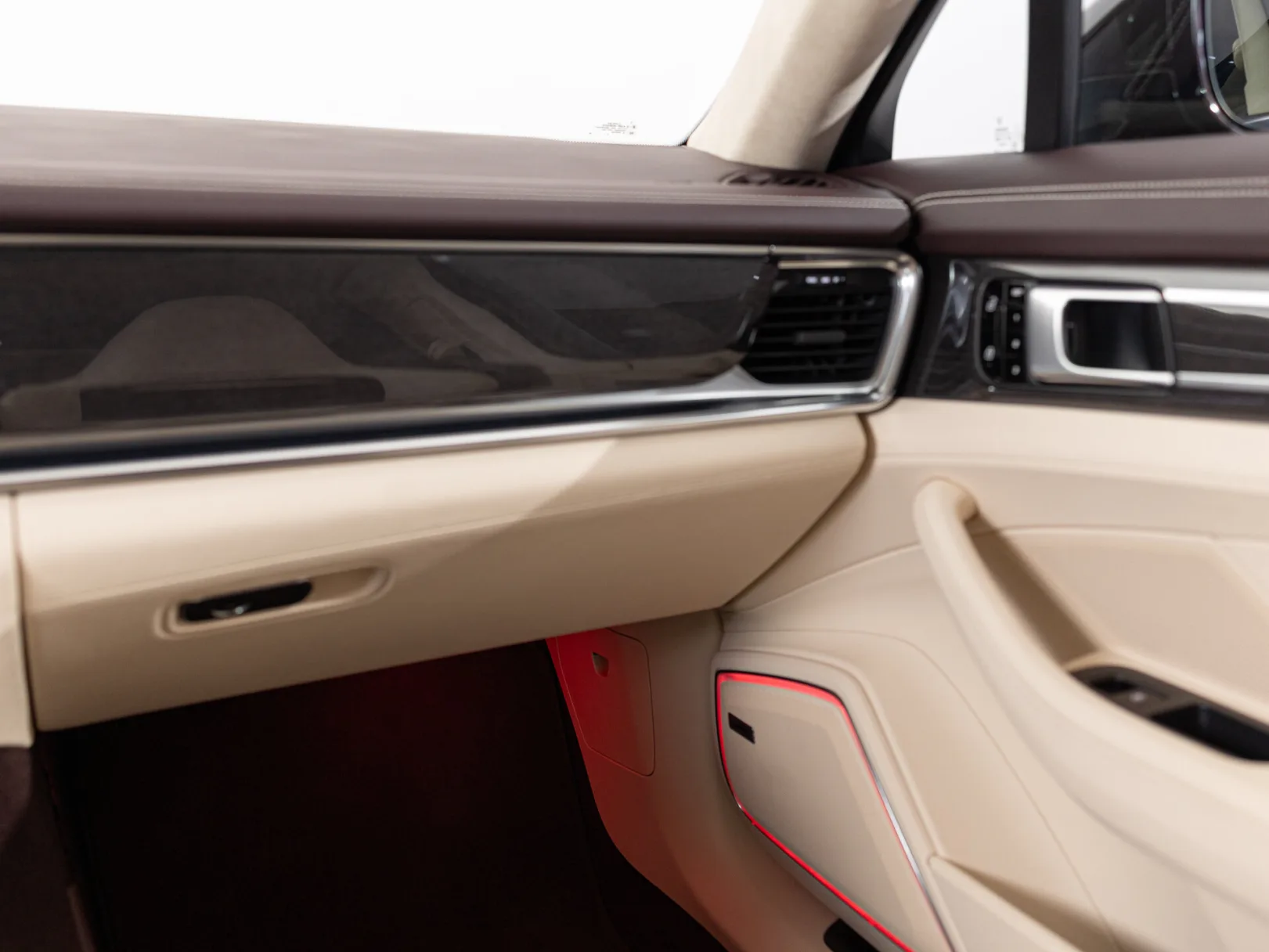 Porsche Panamera 4 II Рестайлинг, 2021 — экстерьер, фото 27