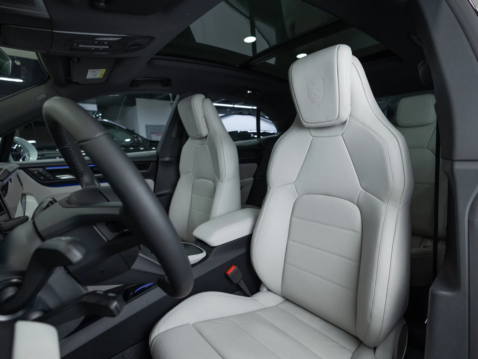 Porsche Macan Electric II, 2025 — экстерьер, фото 11