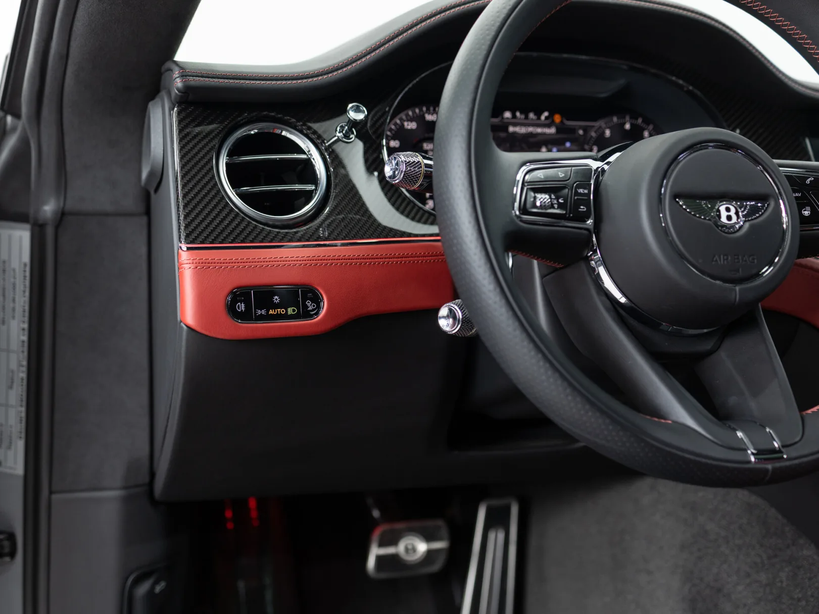 Bentley Continental GT Mulliner III, 2023 — экстерьер, фото 15
