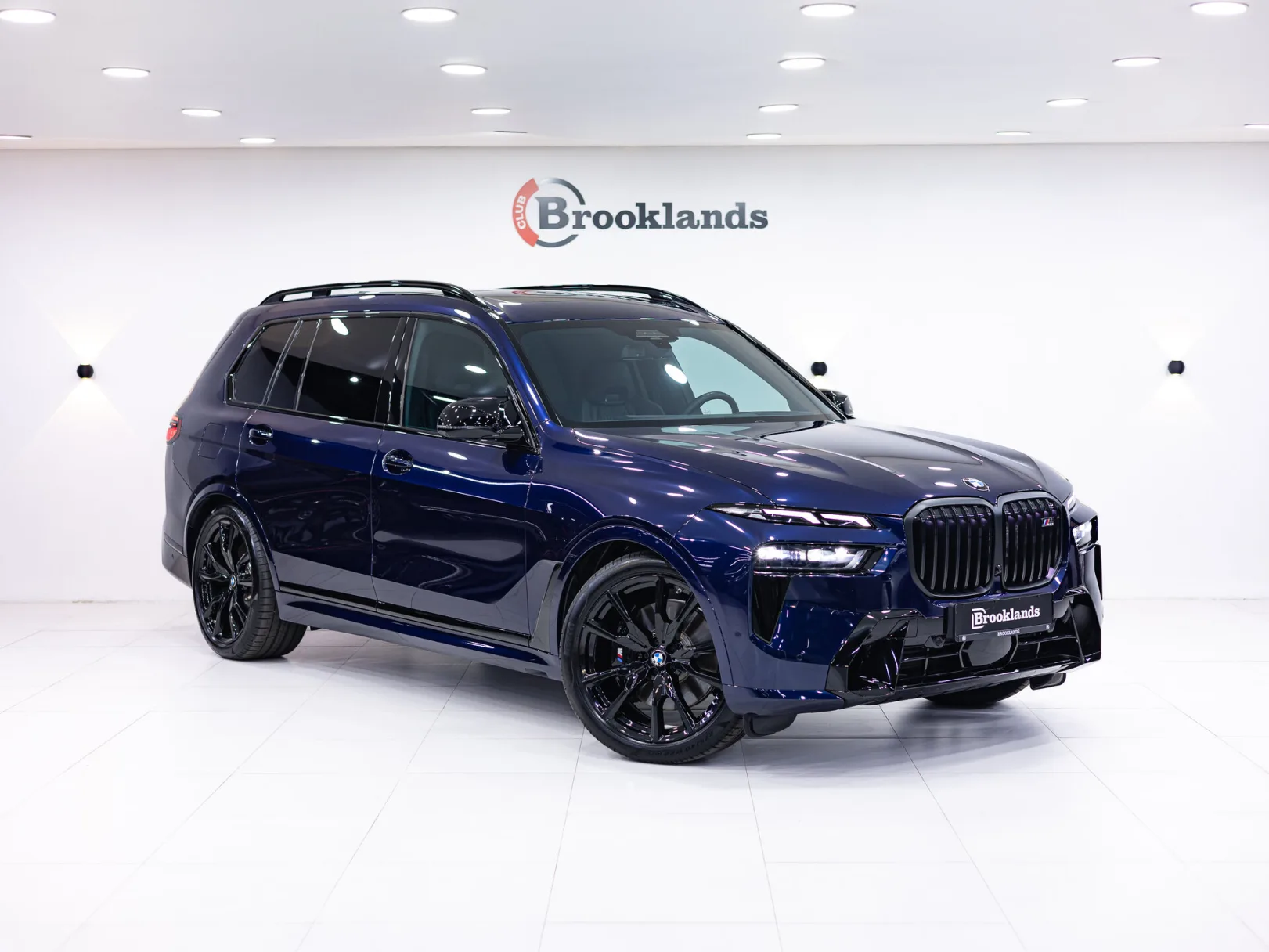 BMW X7 M60i xDrive Sport Pro I (G07) Рестайлинг, 2023 — экстерьер, фото 3