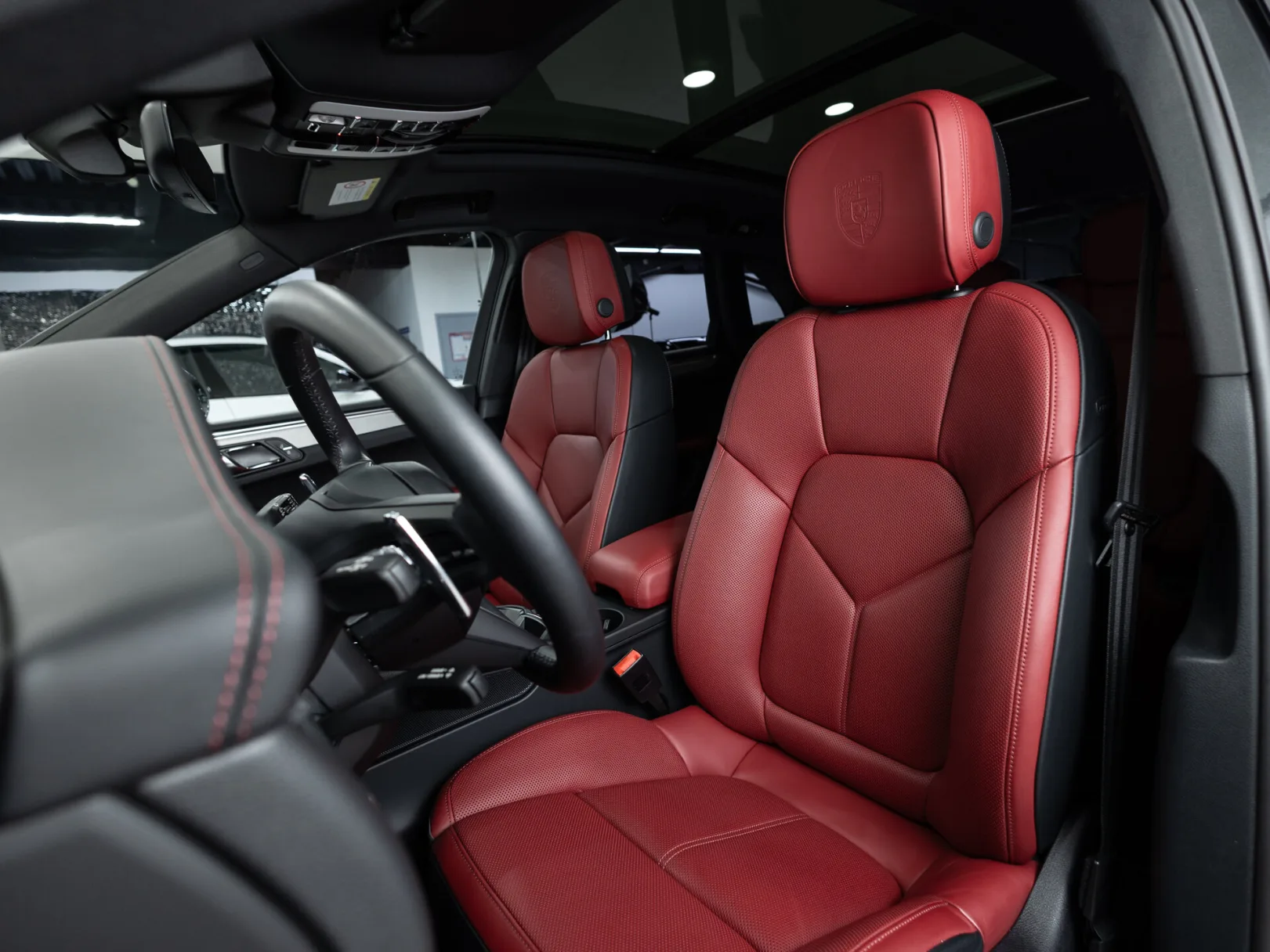 Porsche Macan Базовая I Рестайлинг 2, 2025 — экстерьер, фото 12