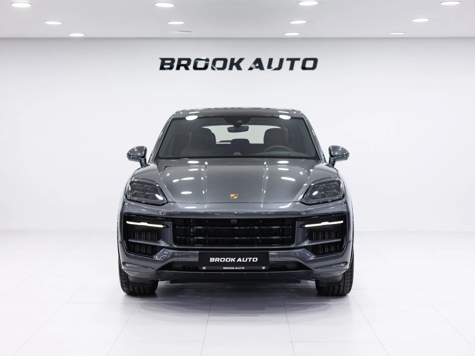 Porsche Cayenne Базовая III Рестайлинг, 2025 — экстерьер, фото 2