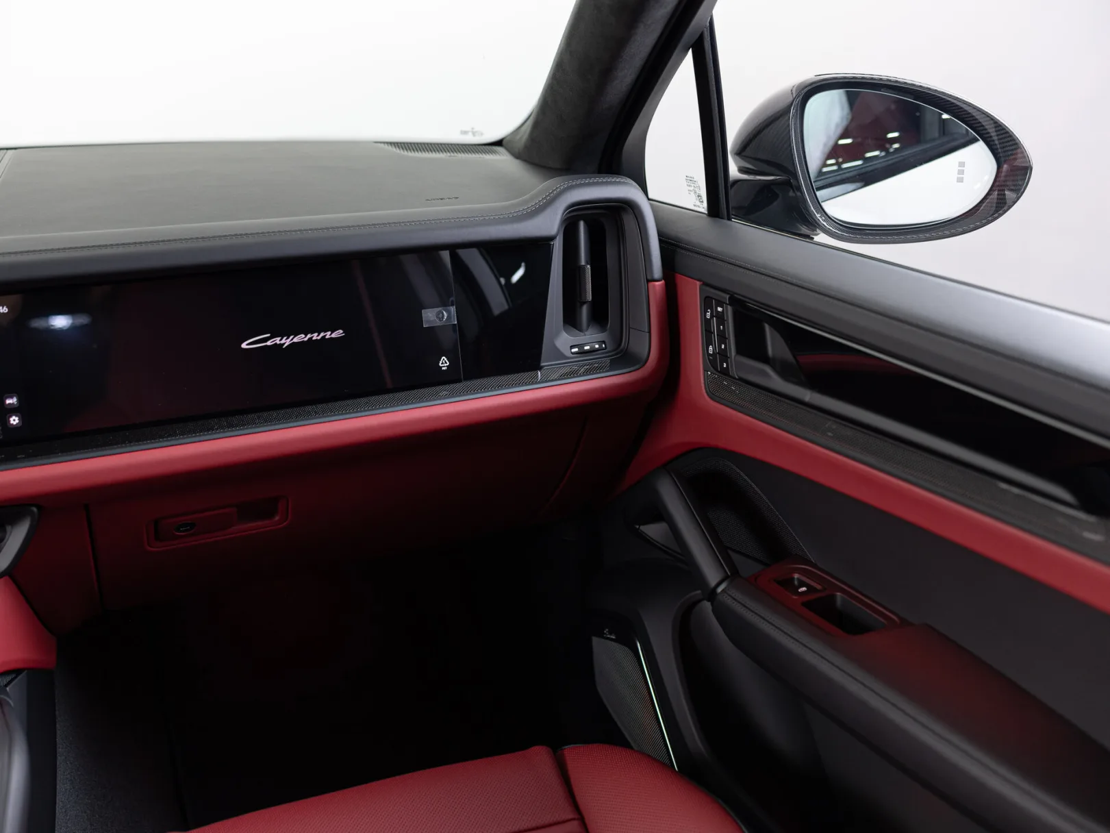 Porsche Cayenne Turbo GT III Рестайлинг, 2025 — экстерьер, фото 20
