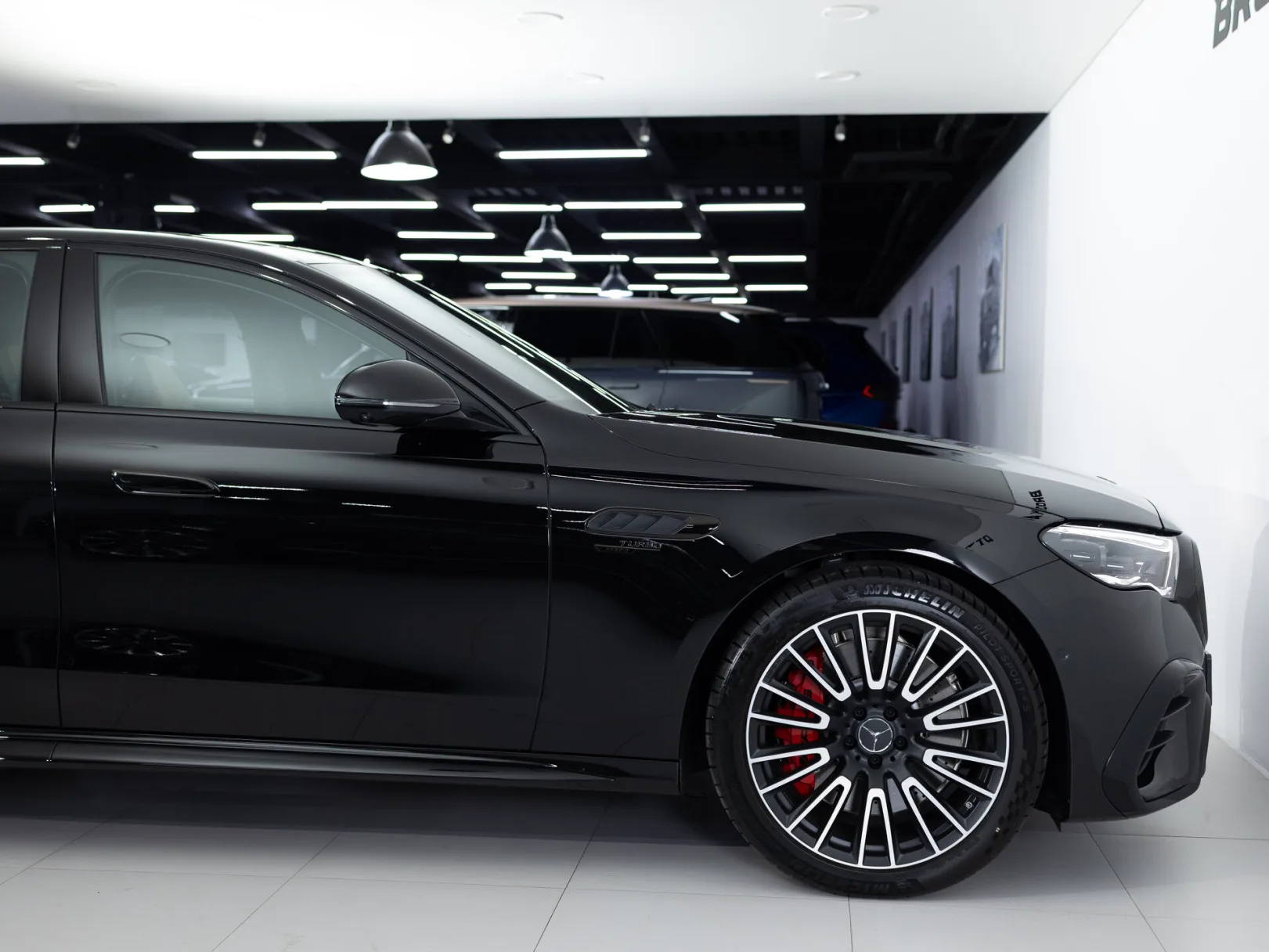 Mercedes-Benz E-Класс AMG E 53 4MATIC+ VI (W214), 2024 — экстерьер, фото 41
