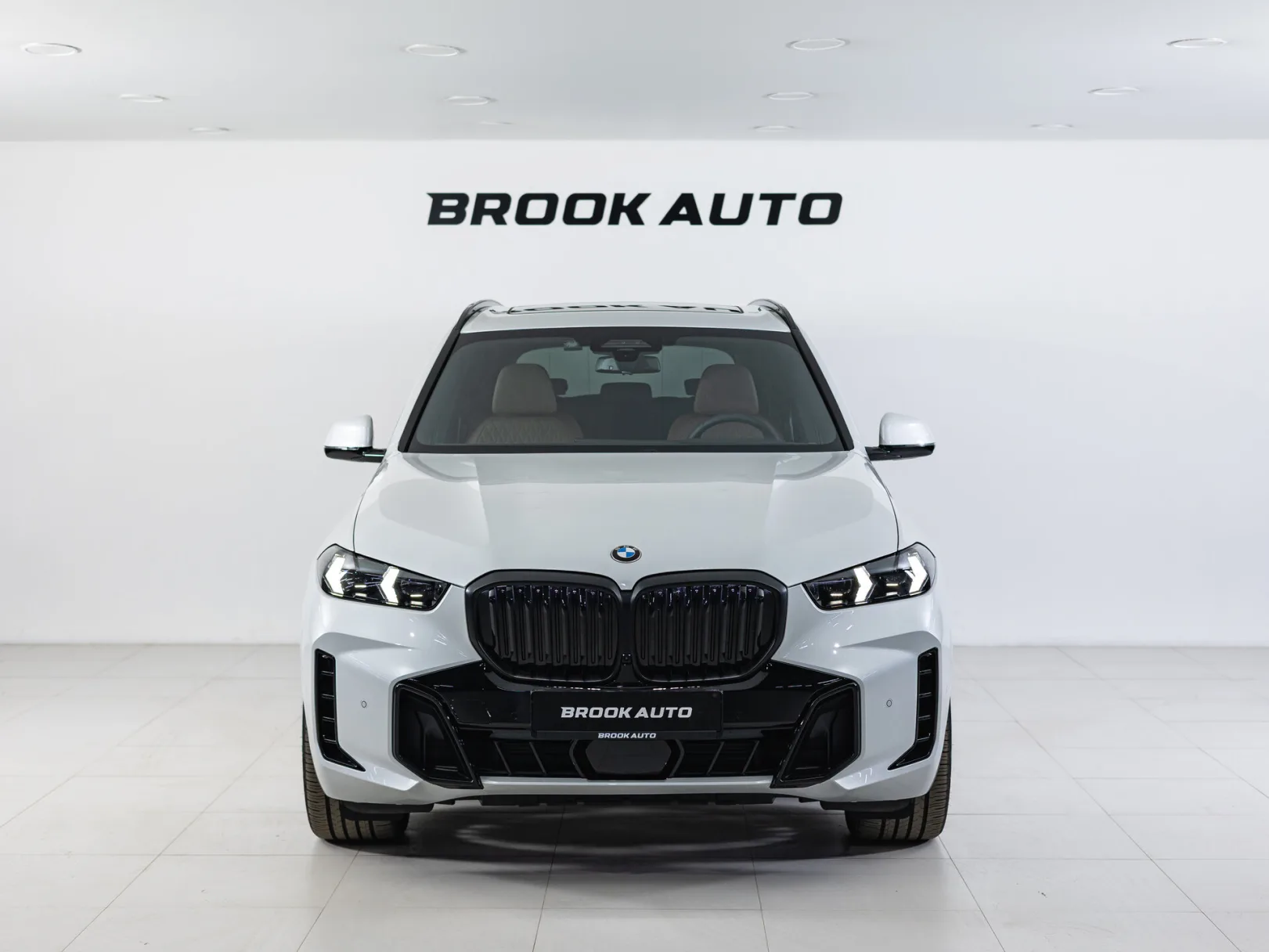 BMW X5 xDrive40d M Sport Pro IV (G05/G18) Рестайлинг, 2025 — экстерьер, фото 2
