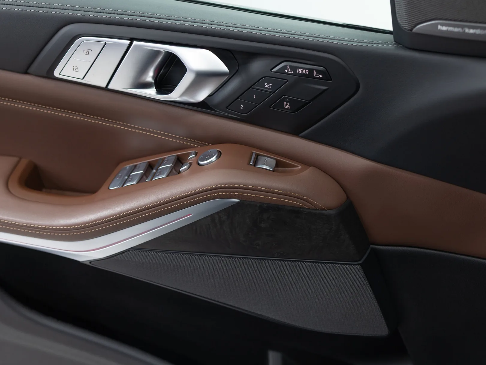 BMW X7 xDrive30d M Sport Pro I (G07), 2022 — экстерьер, фото 14