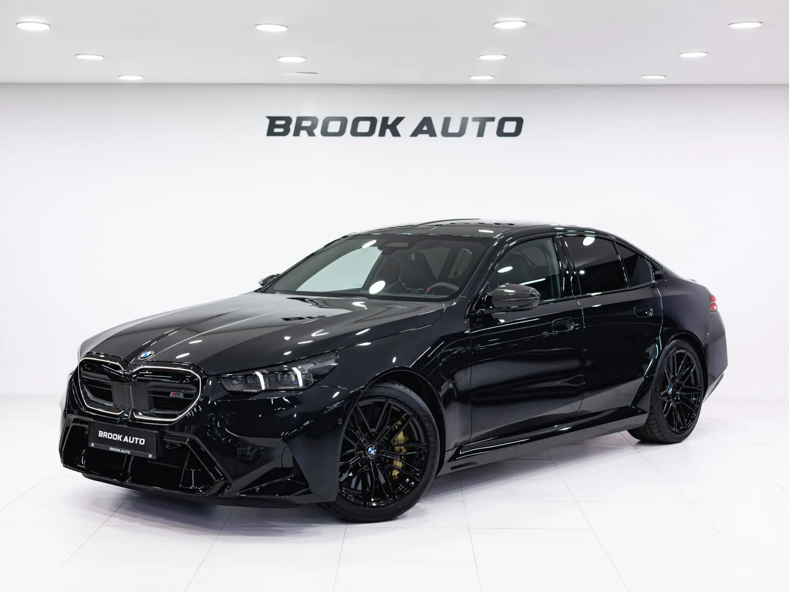 BMW M5 VII (G90), 2025 — экстерьер, фото 1