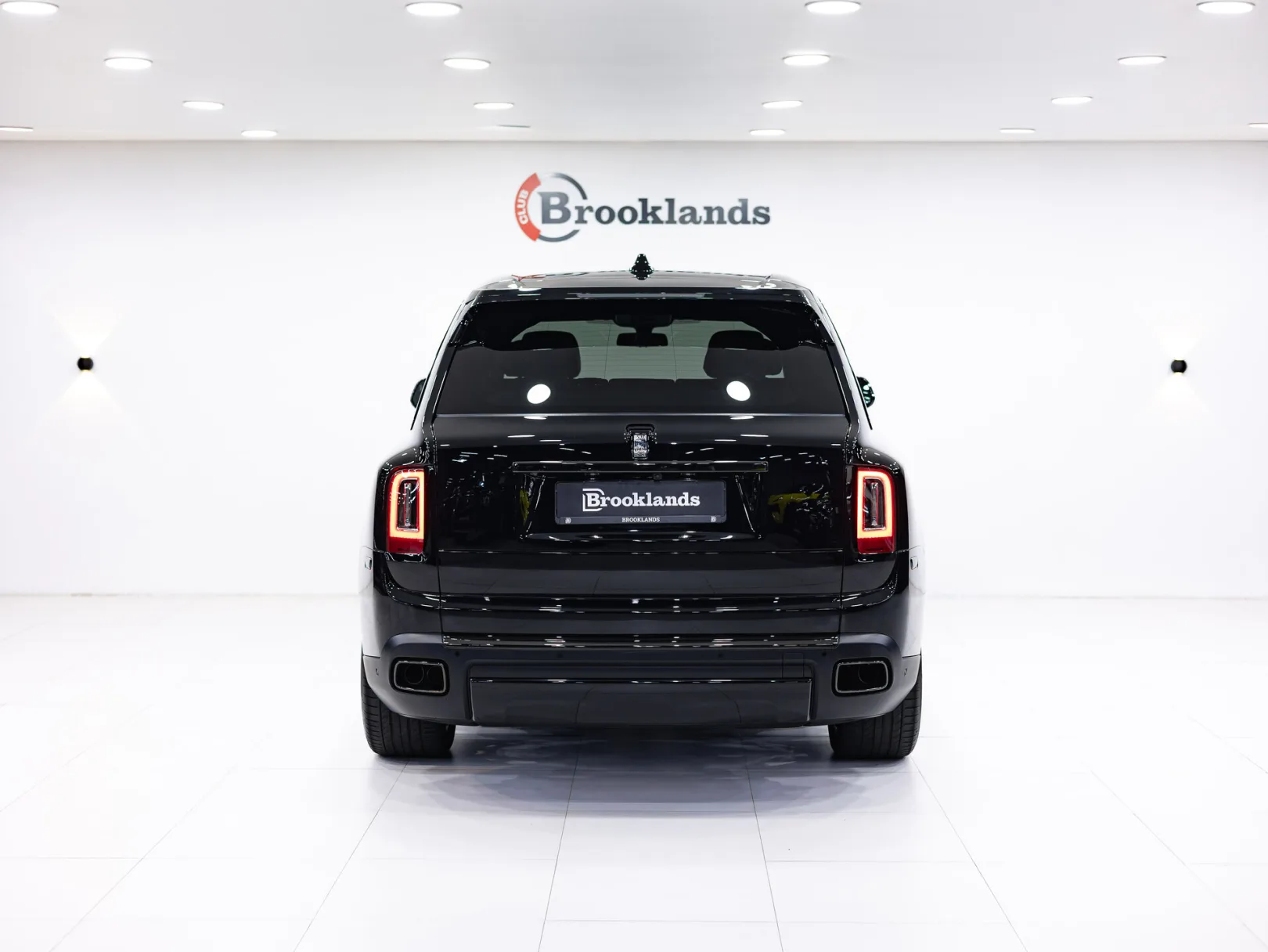 Rolls-Royce Cullinan I (Series I), 2021 — экстерьер, фото 5