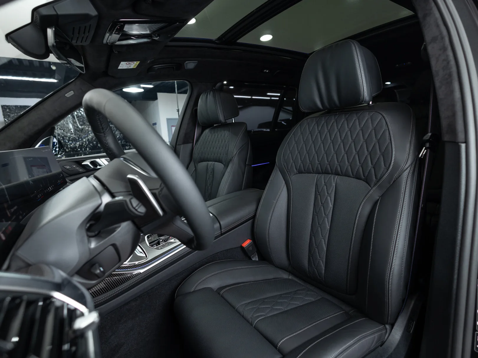 BMW X7 xDrive40d M Sport Pro I (G07) Рестайлинг, 2025 — экстерьер, фото 10