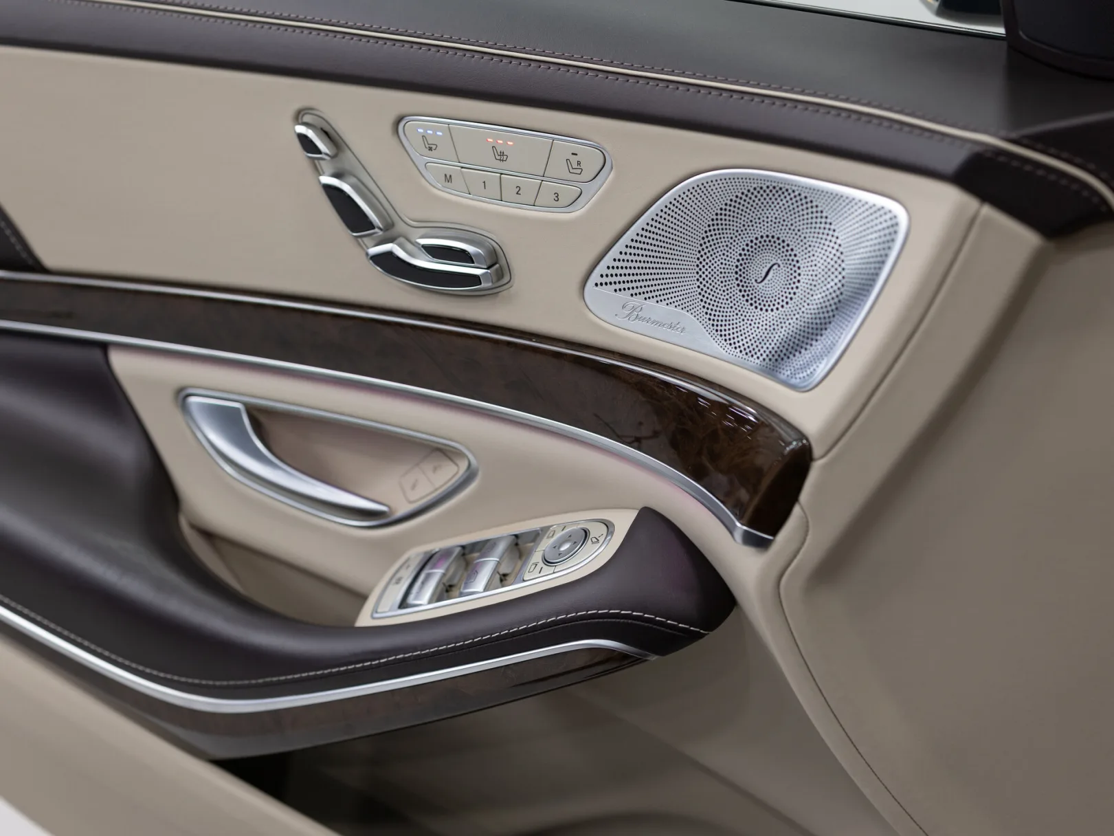 Mercedes-Benz Maybach S-Класс S500 4MATIC I (X222), 2016 — экстерьер, фото 27
