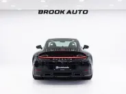 Porsche 911 Carrera VIII (992) Рестайлинг, 2025 — экстерьер, фото 5