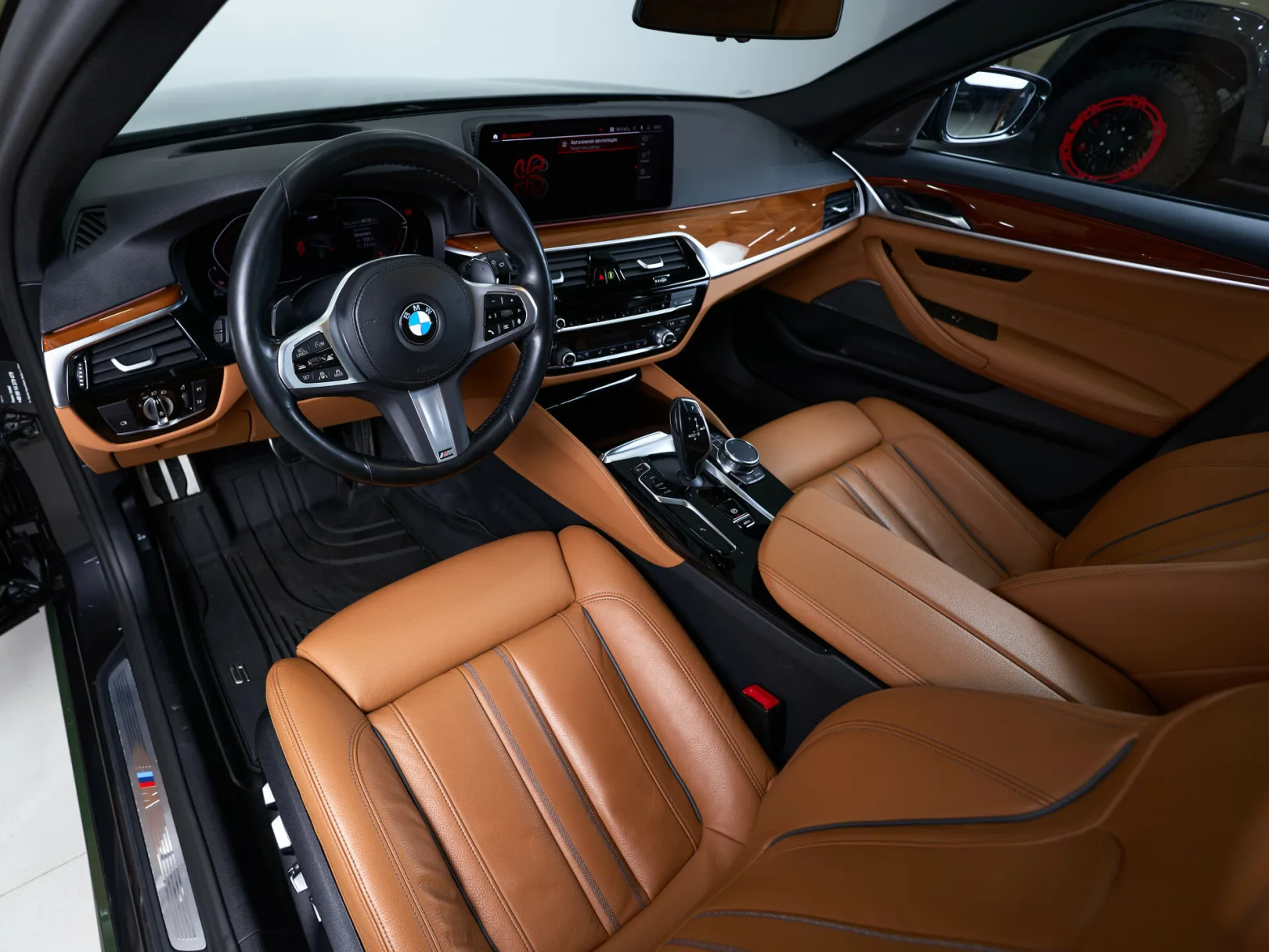 BMW 5 серии VII (G30/G31/G38) Рестайлинг, 2022 — экстерьер, фото 11