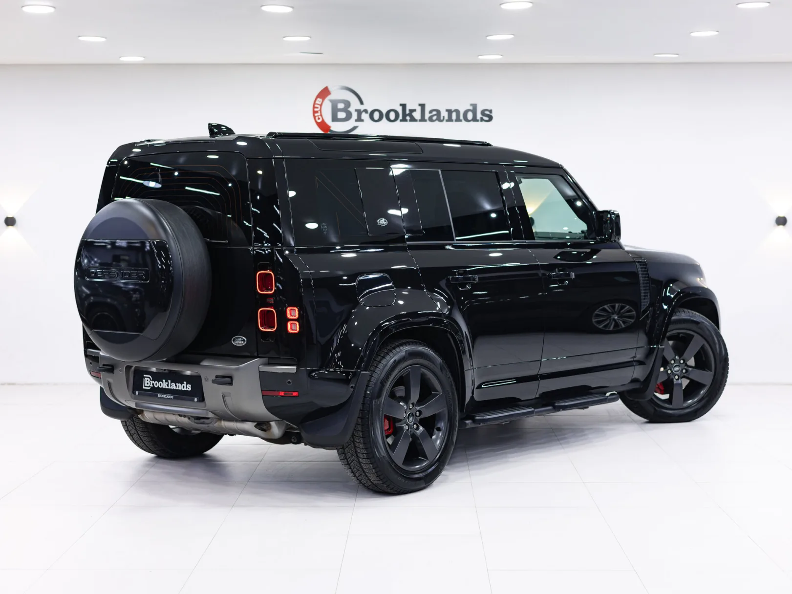 Land Rover Defender X-Dynamic HSE II, 2021 — экстерьер, фото 4