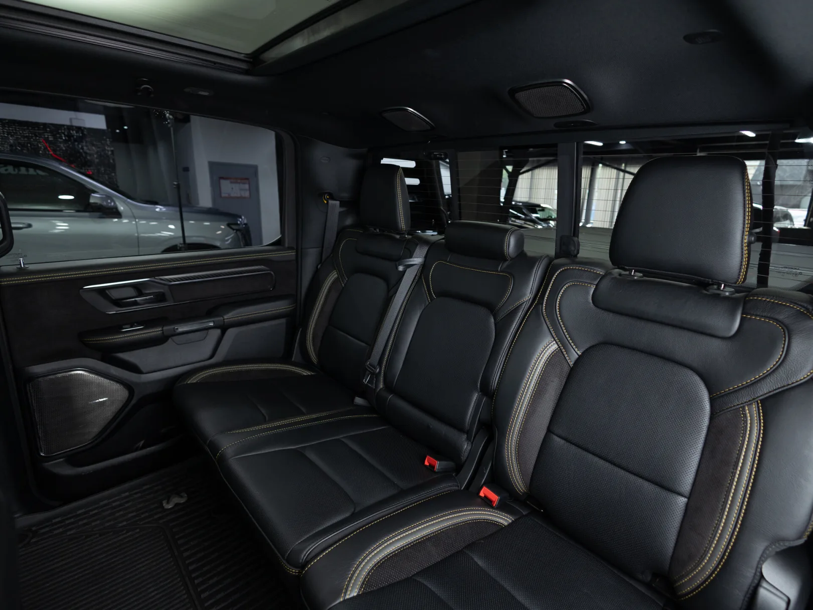 Ram 1500 TRX V, 2023 — экстерьер, фото 35