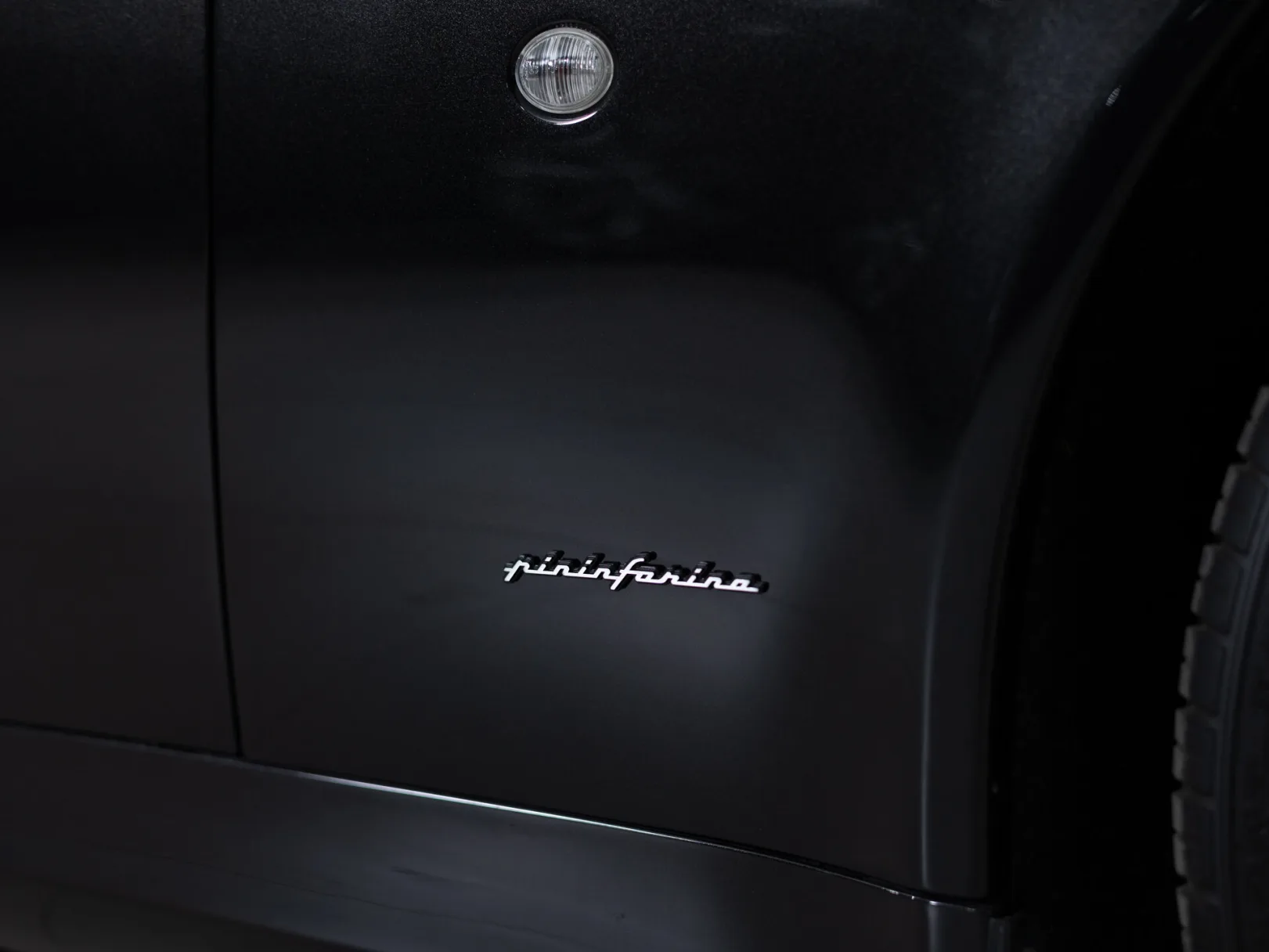 Maserati Quattroporte V Рестайлинг, 2011 — экстерьер, фото 31