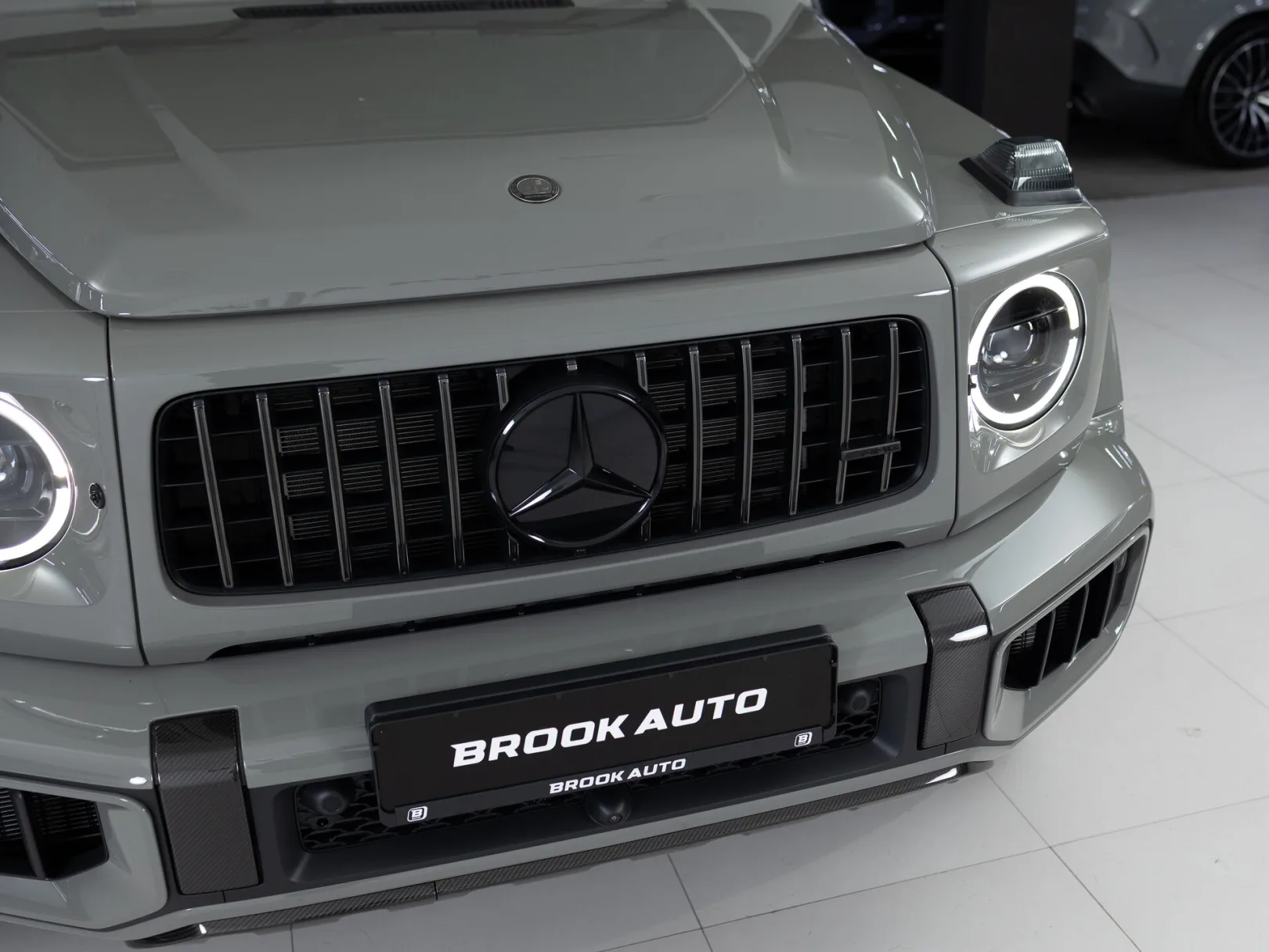 Mercedes-Benz G-Класс AMG G 63 II (W465) Рестайлинг, 2025 — экстерьер, фото 33