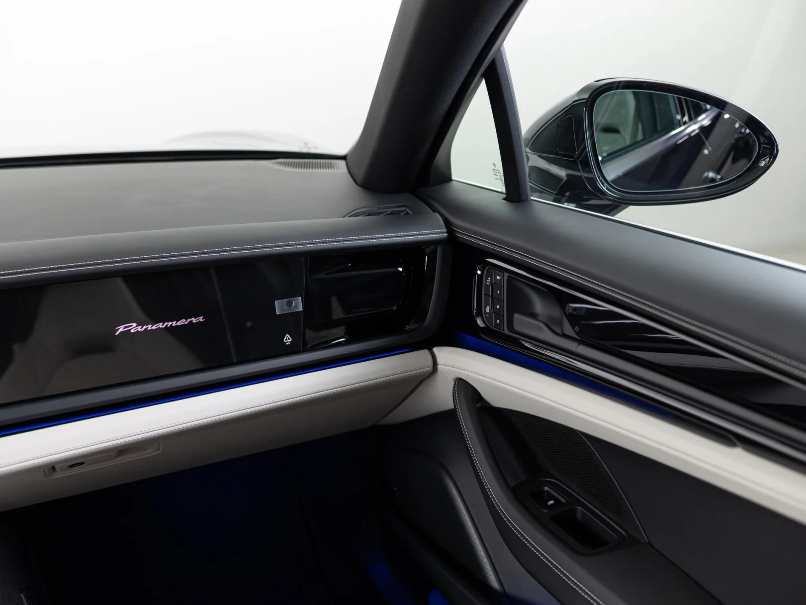 Porsche Panamera 4 III, 2026 — экстерьер, фото 19