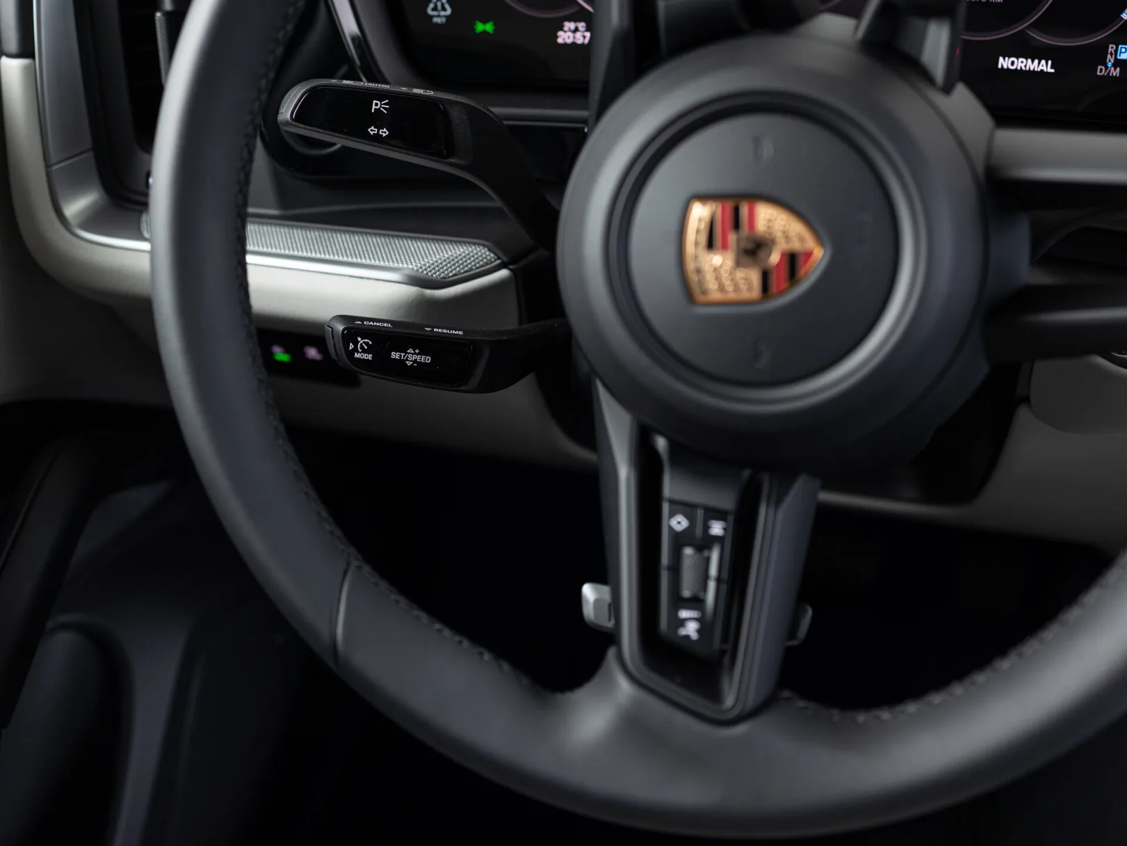 Porsche Cayenne Coupé III Рестайлинг, 2025 — экстерьер, фото 16