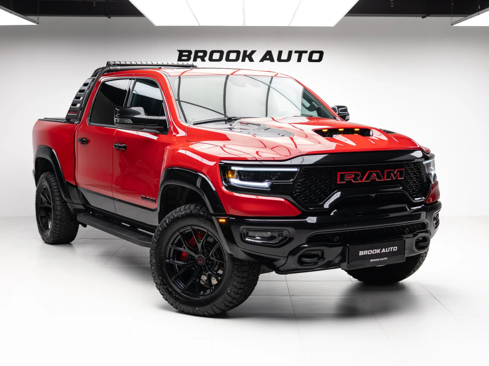 Ram 1500 TRX V, 2023 — экстерьер, фото 3