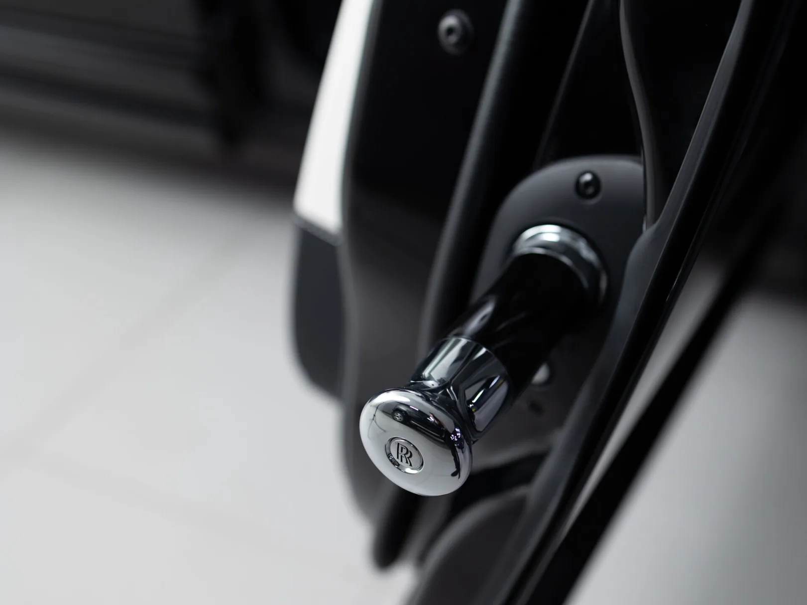 Rolls-Royce Cullinan I (Series I), 2021 — экстерьер, фото 25